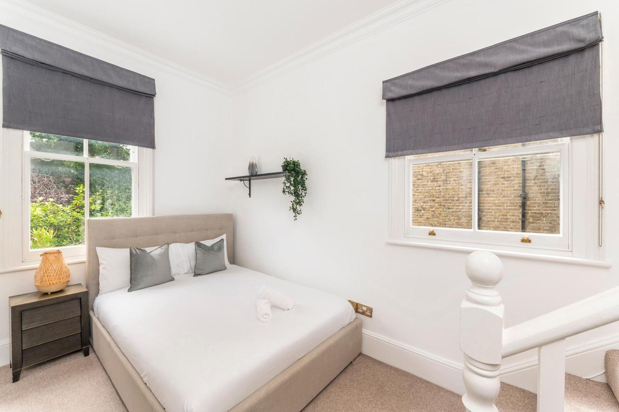 West Collection, Holland Park, Earls Court London