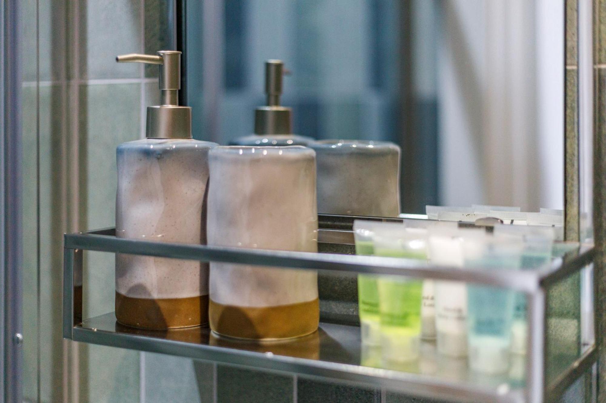 Cityscape Oasis Chic For Urban Dwellers *
