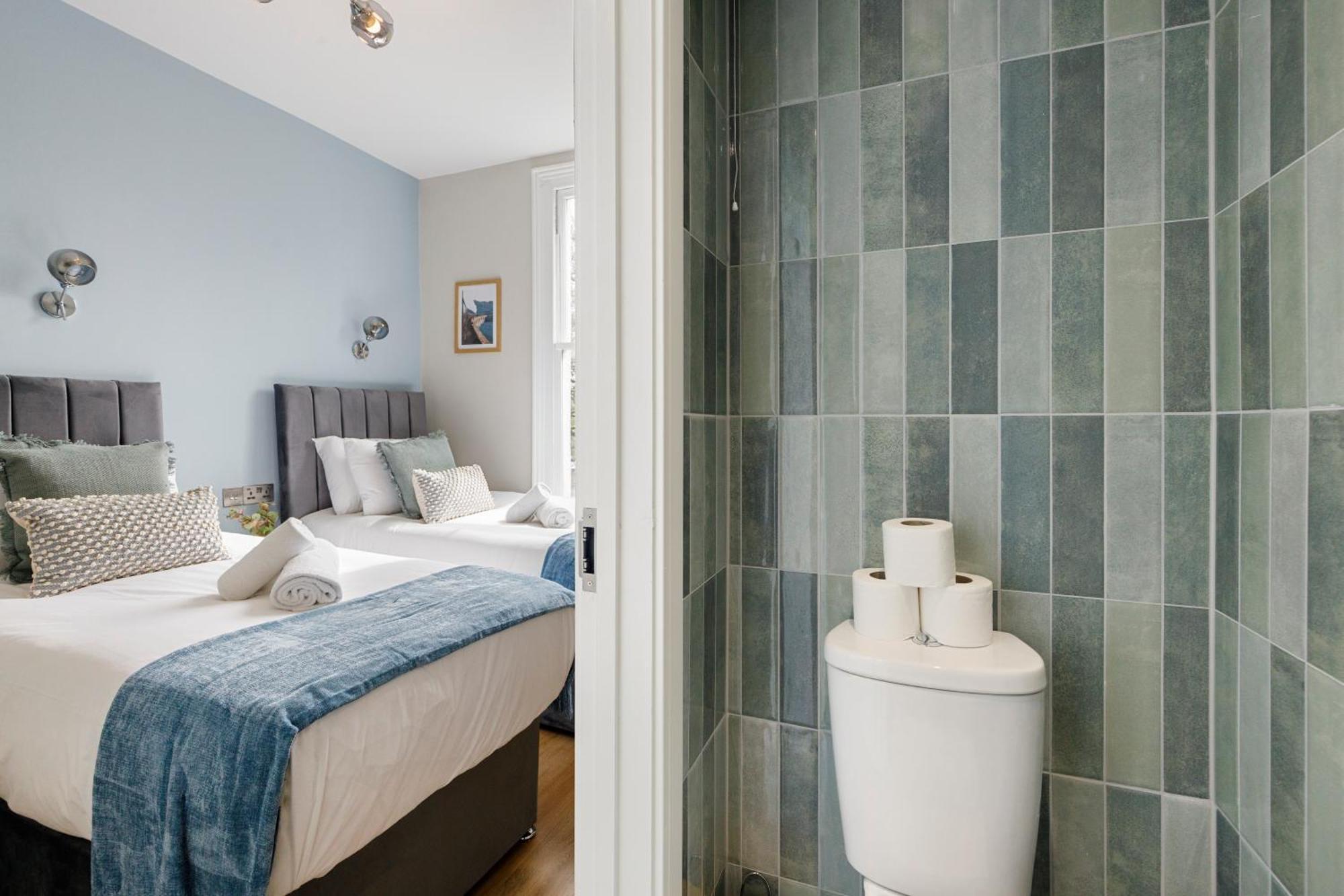 Living Refined: With Full Kitchen Apartment London