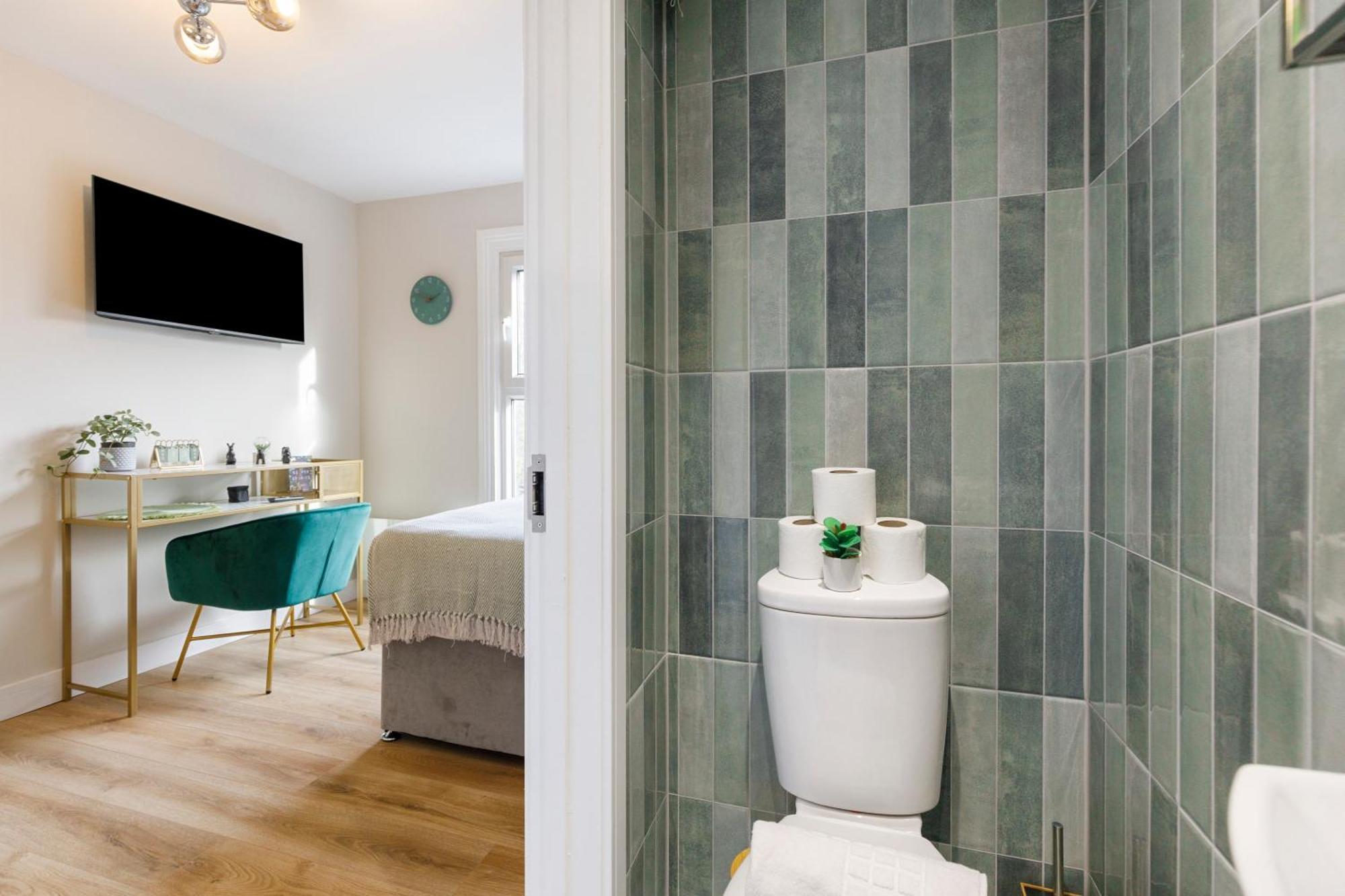 Apartment Serene Green Getaway Studio With Calming Ambiance London