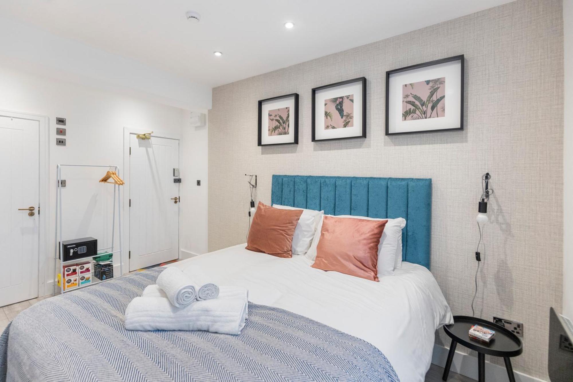 Lejlighed Minimalist Bliss With Refreshing Ambiance