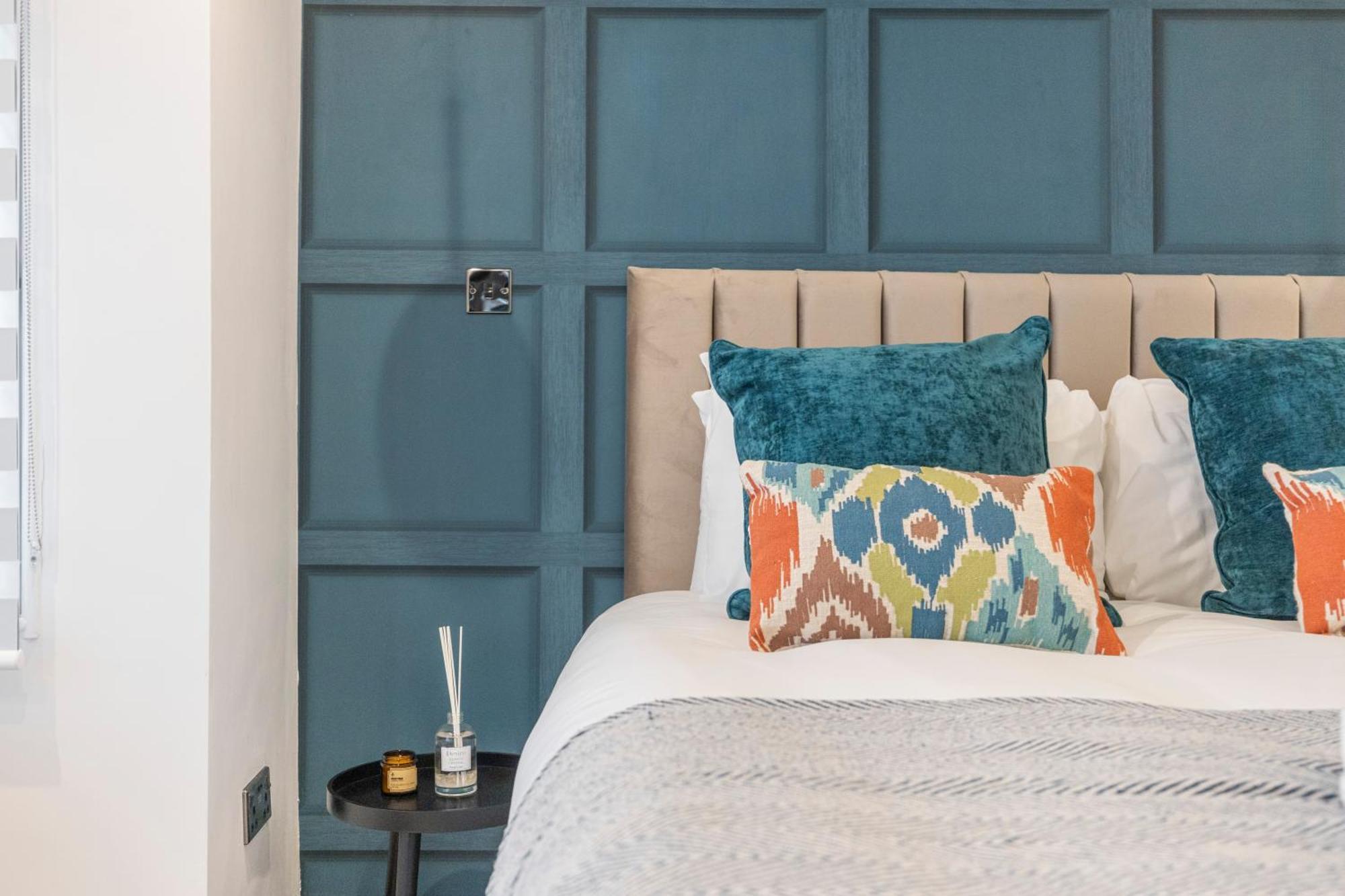 Appartamento Cityscape Charm Vibrant With Kitchenette