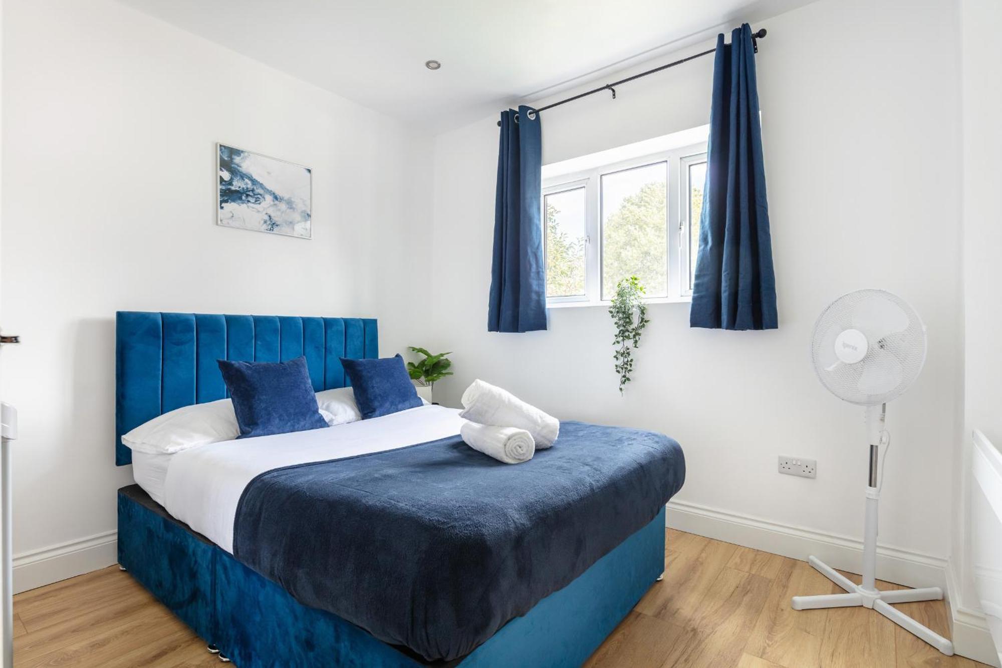 Gem - 2 Bed House, 6 Mins From Liverpool Street, Shops & Restaurants Holiday home London