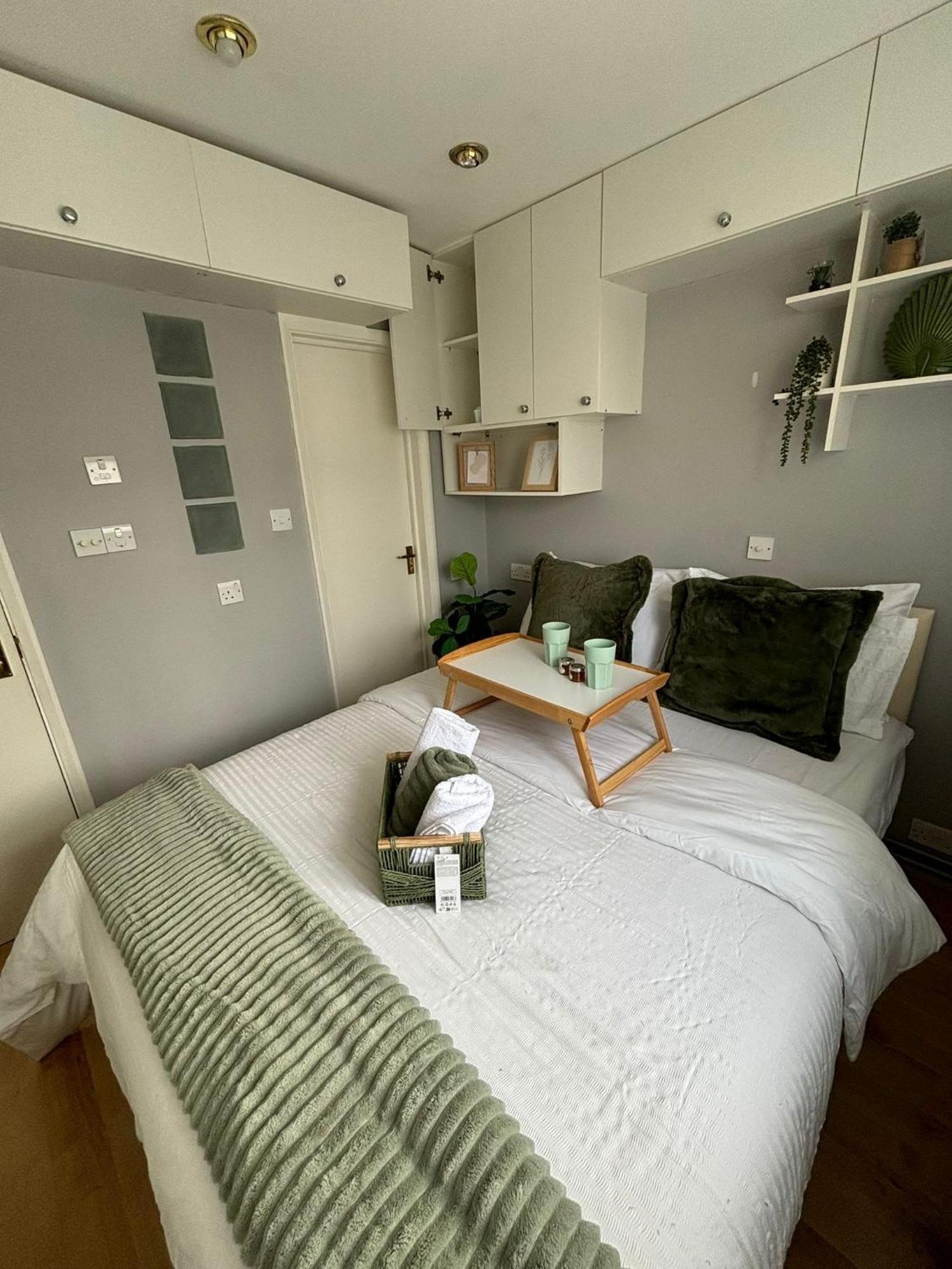 Amazing En-suite In Finchley Lejlighed