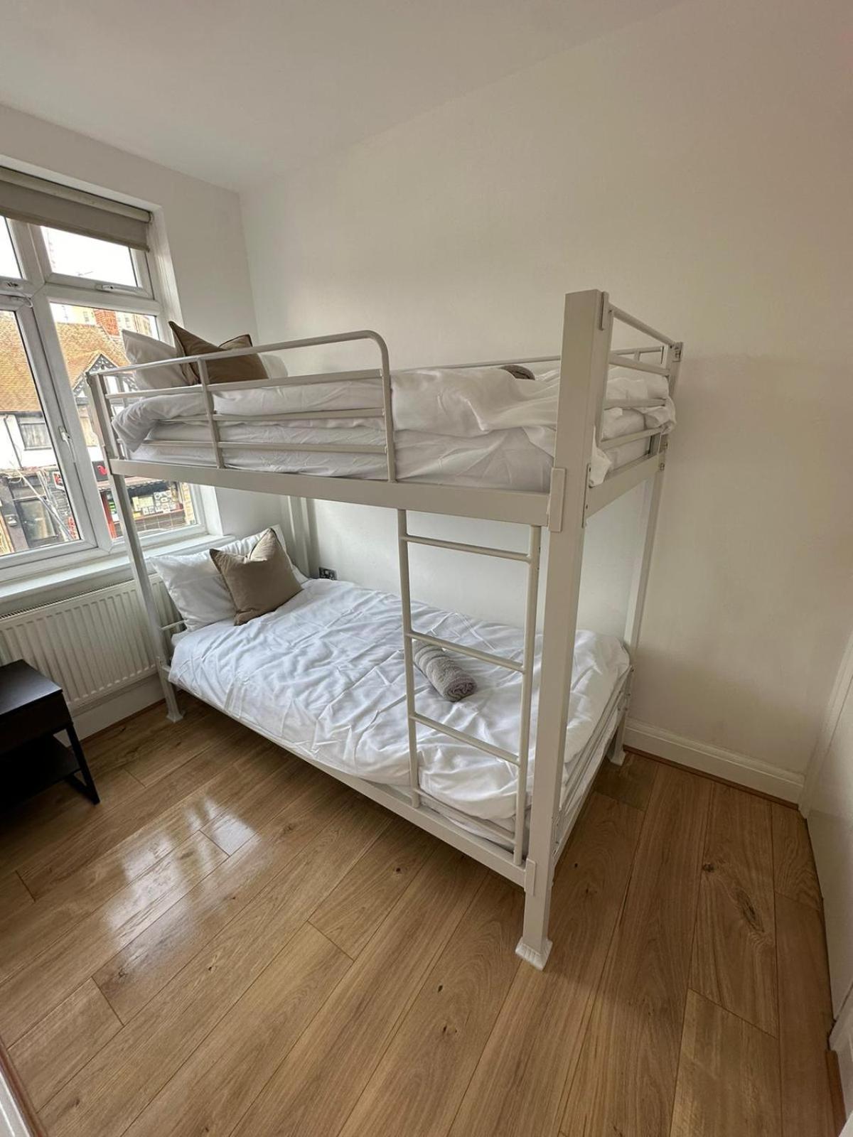 Lägenhet & Cozy 3br - High Chair - Free Parking *