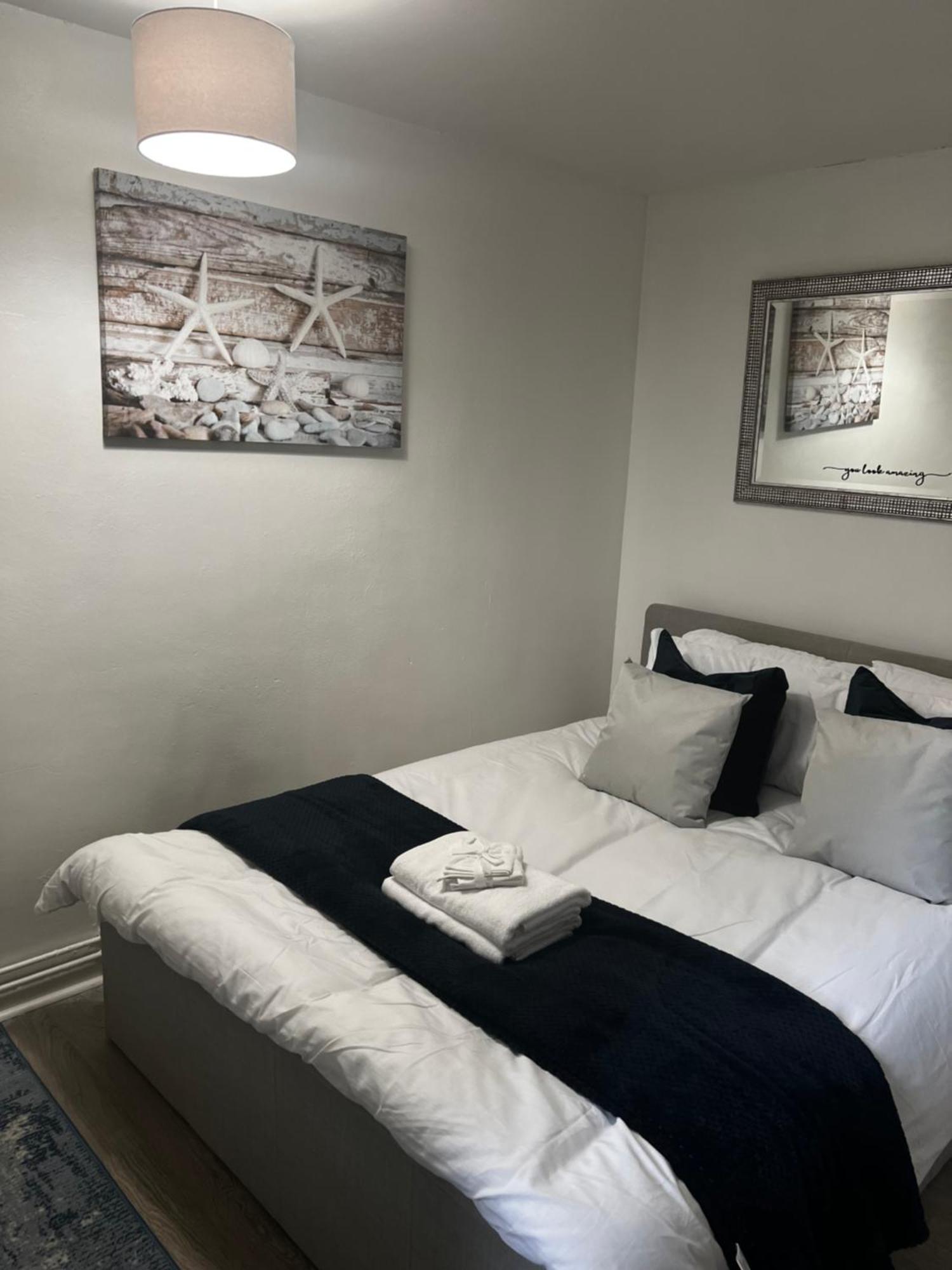 Stylish Near Excel London- Sleeps 4! Londra