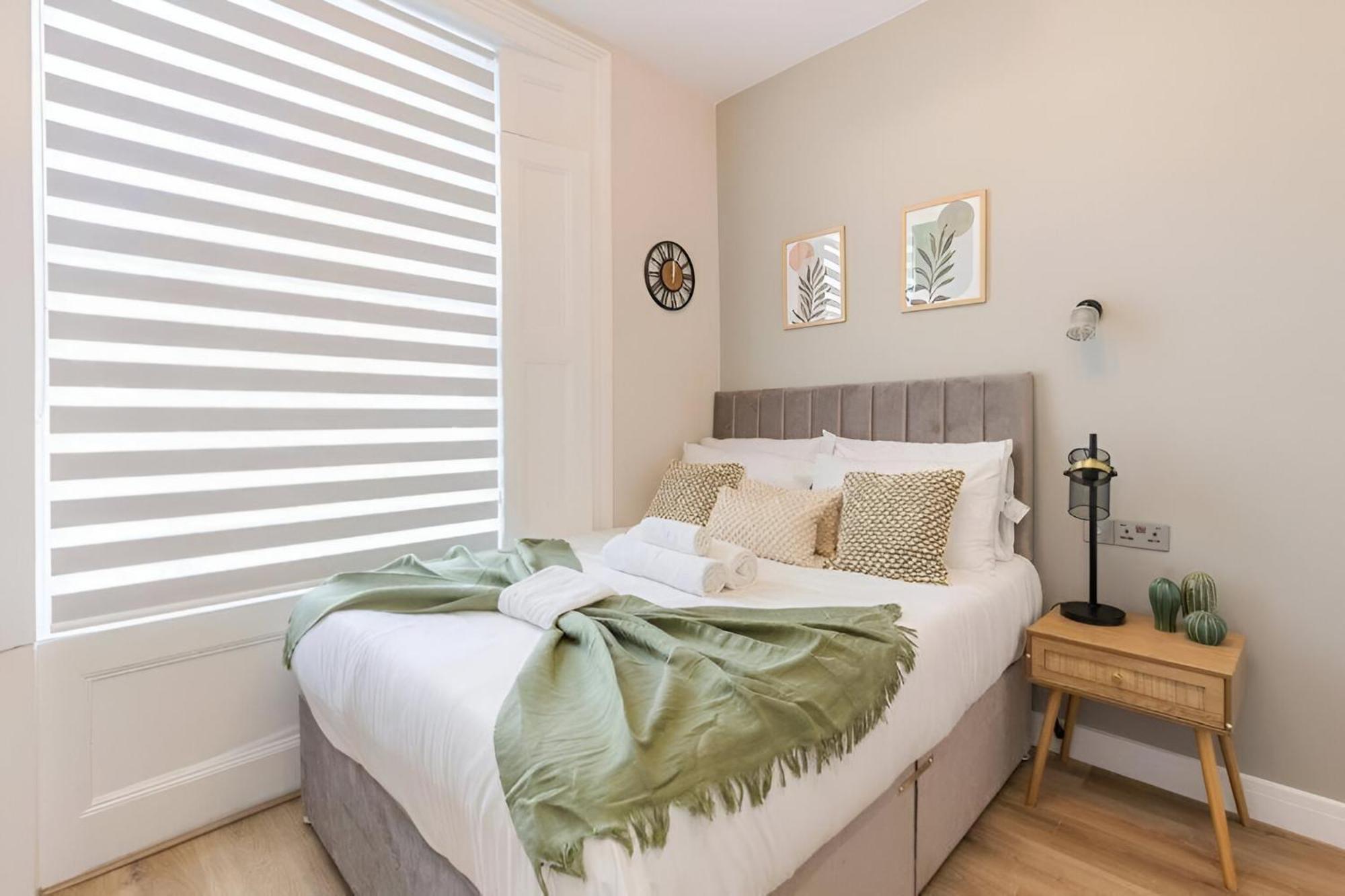 Lejlighed Bright And Airy With Minimalist Charm *