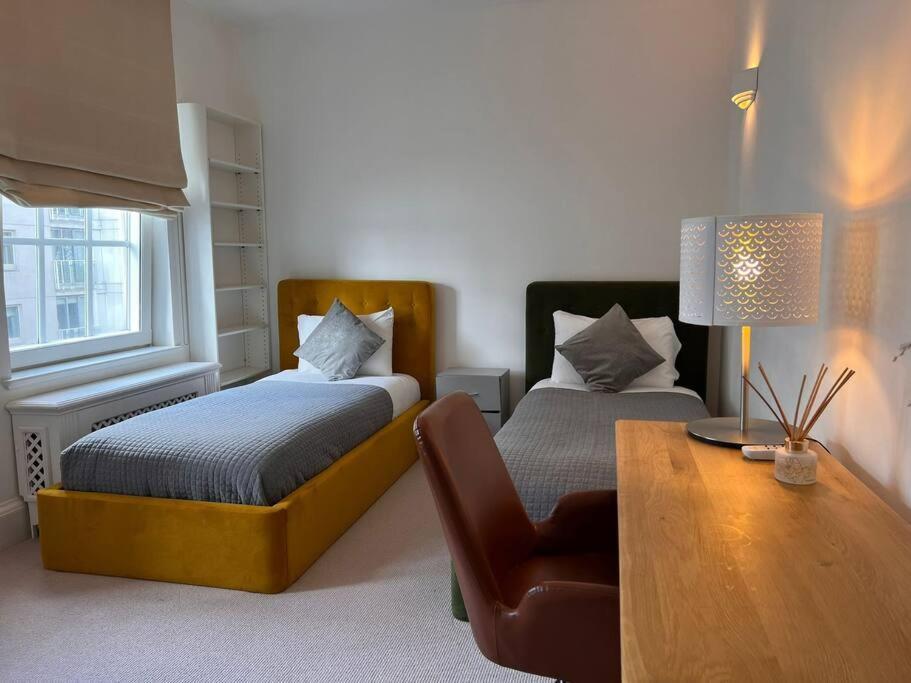 Charming 3 Bed Luxury Flat In London