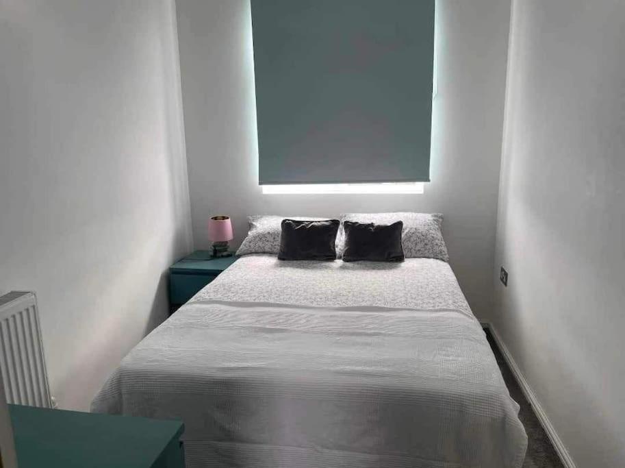 Dollis Hill One Bedroom Nw2 Lejlighed London