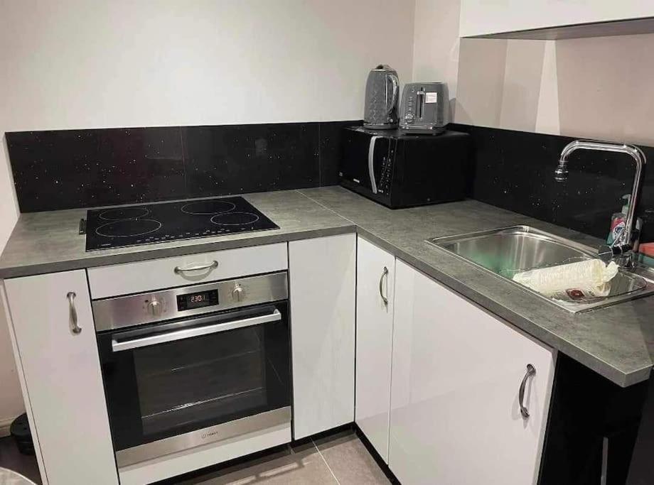 Dollis Hill One Bedroom Nw2 Lejlighed