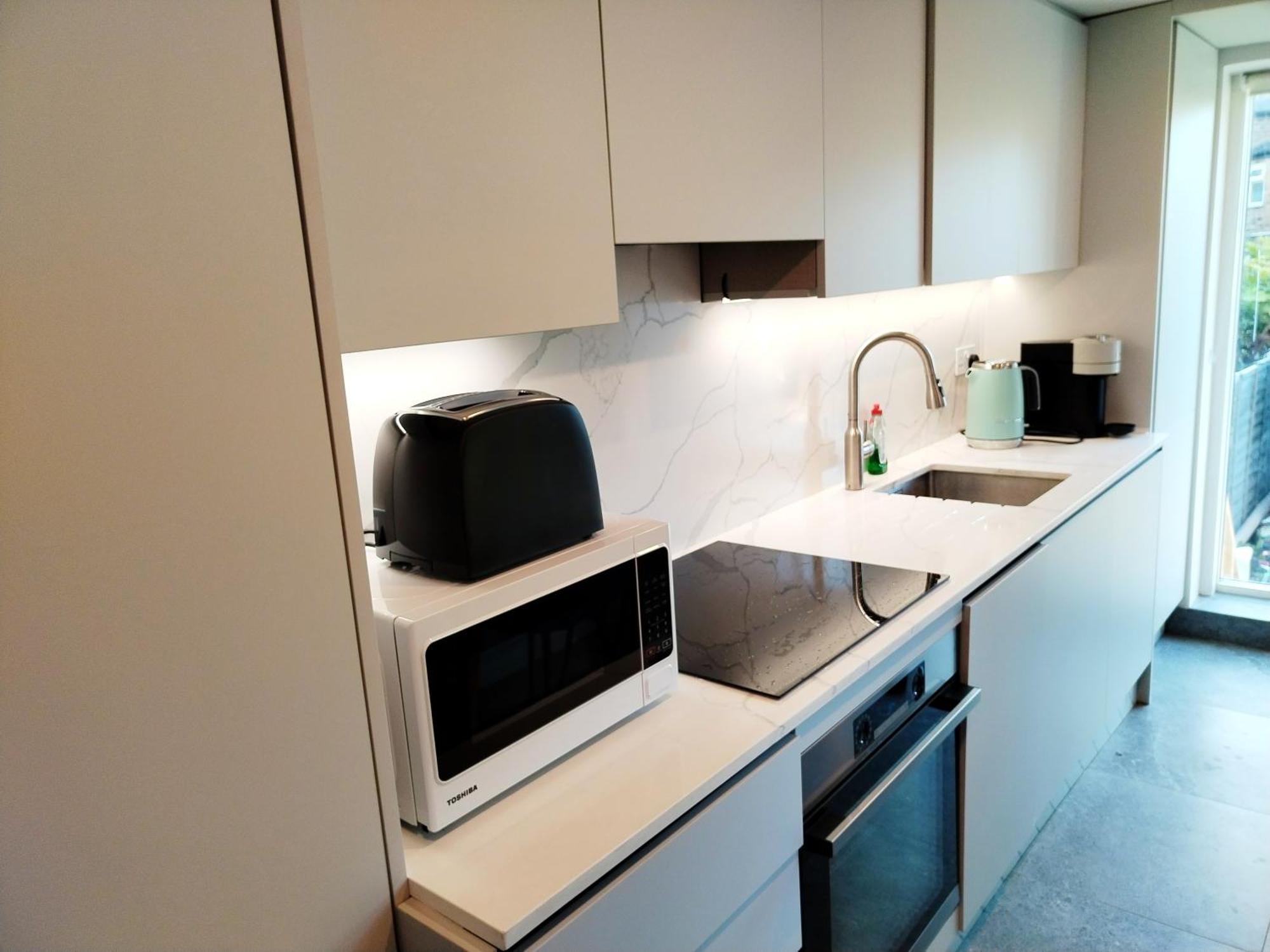 New Refurbished One Bed Flat In The West Lejlighed *