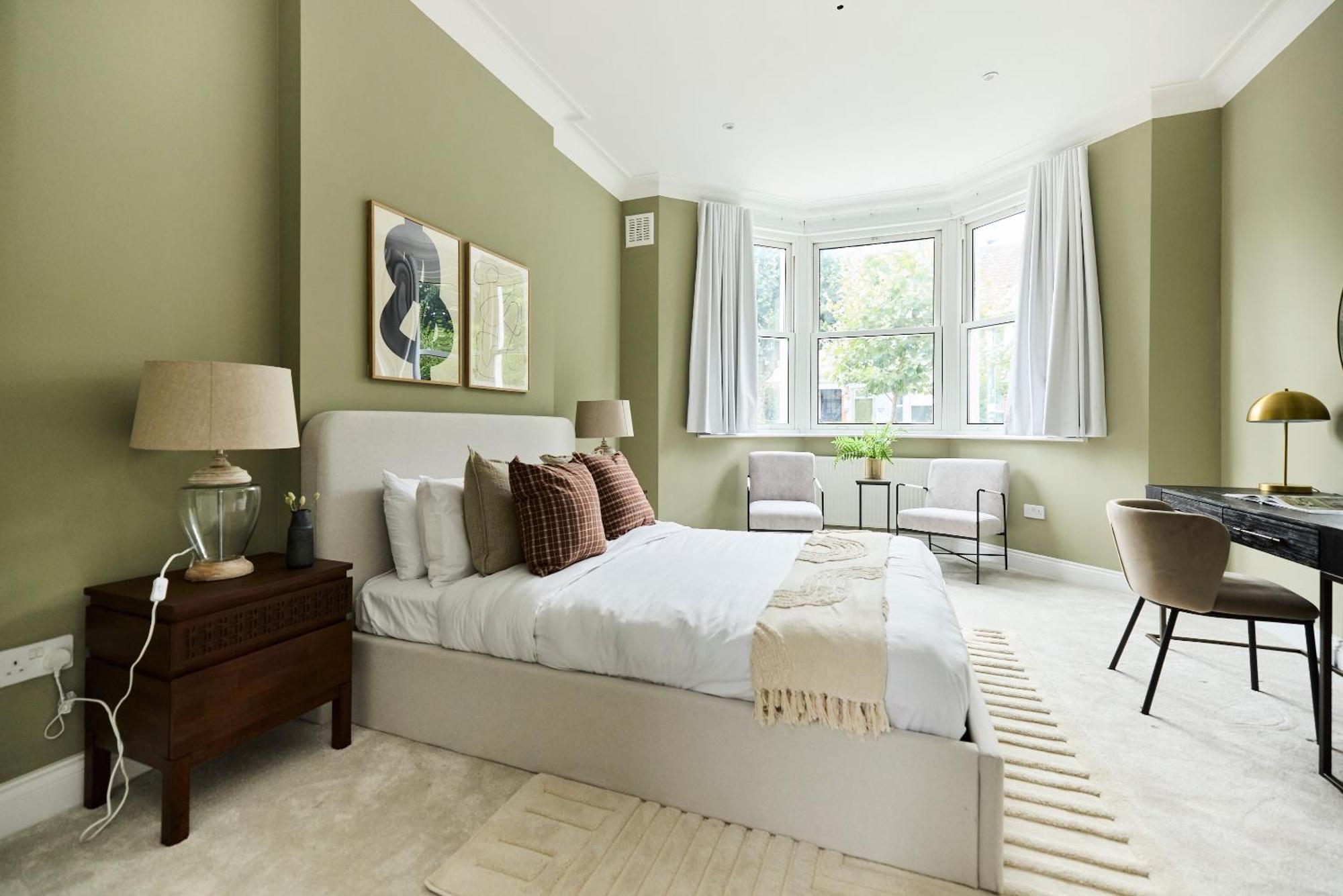 The Brondesbury Park - Sparkling 3bdr Flat With Garden Appartement Londen