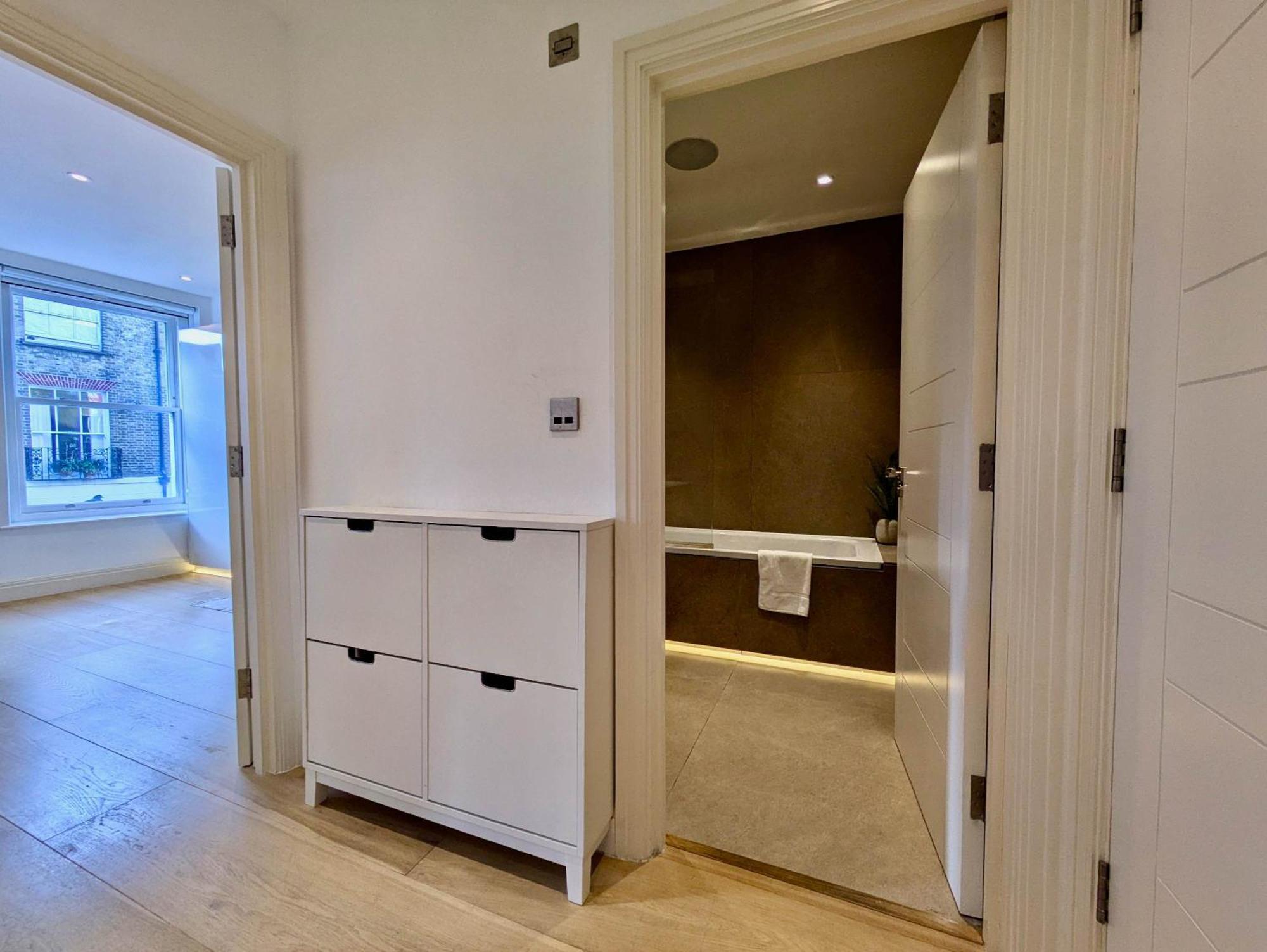 Stunning 2br Flat Nestled In Fitzrovia Appartement *