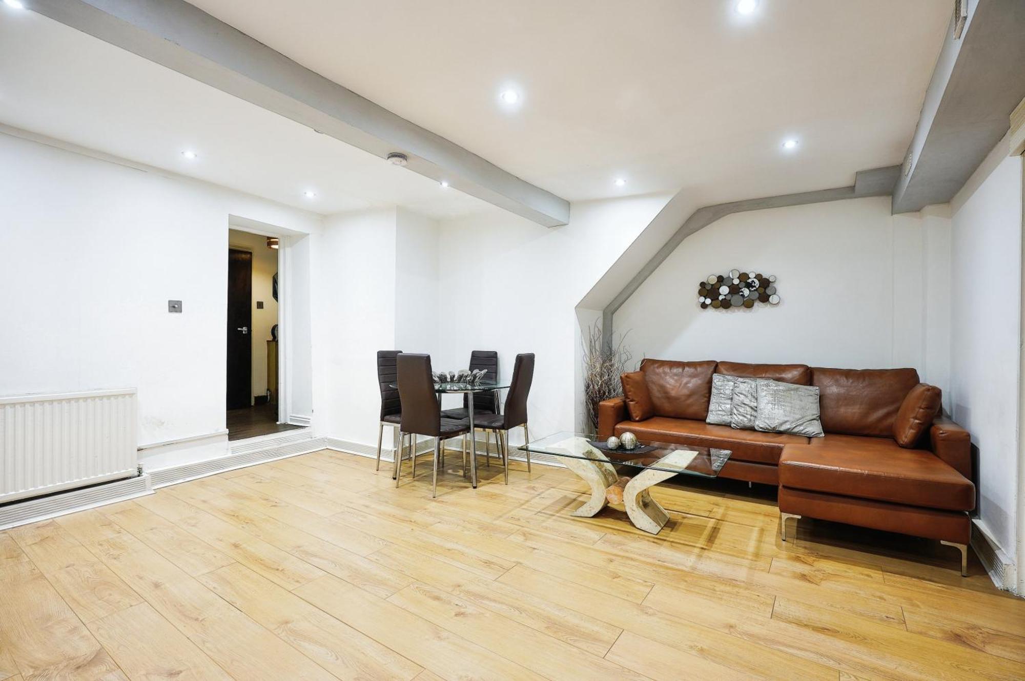 Modern Comfy And 5 Star Location Doublebeds Londen