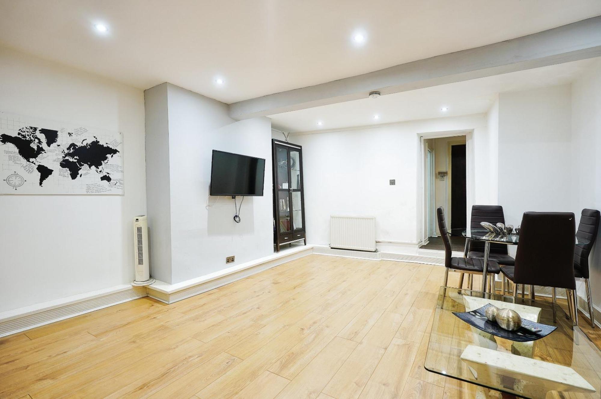 Modern Comfy And 5 Star Location Doublebeds Appartement