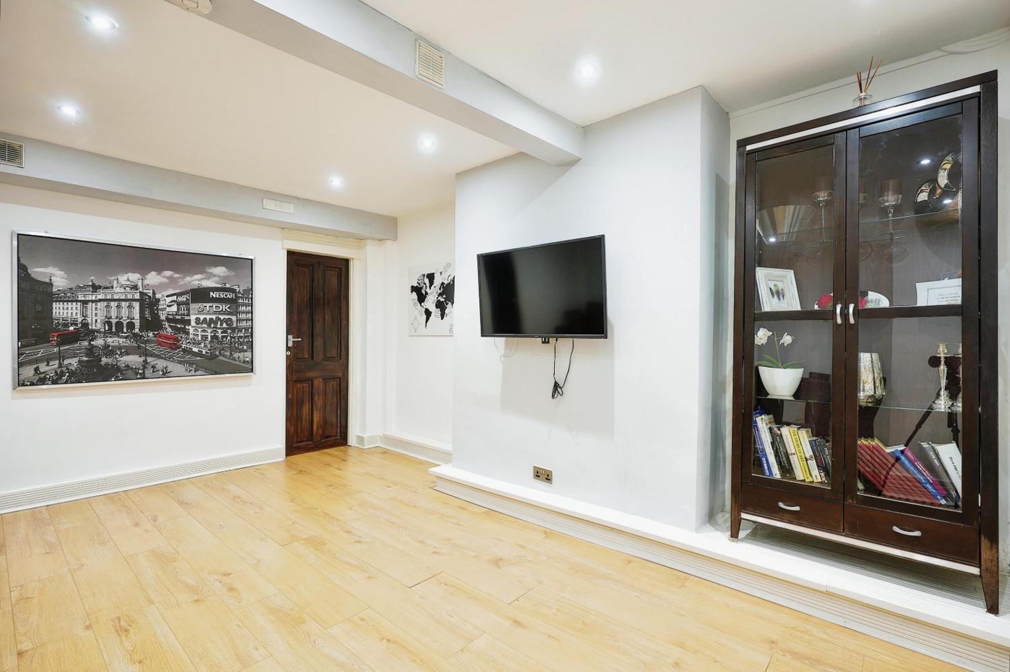 Modern Comfy And 5 Star Location Doublebeds Appartement Londen