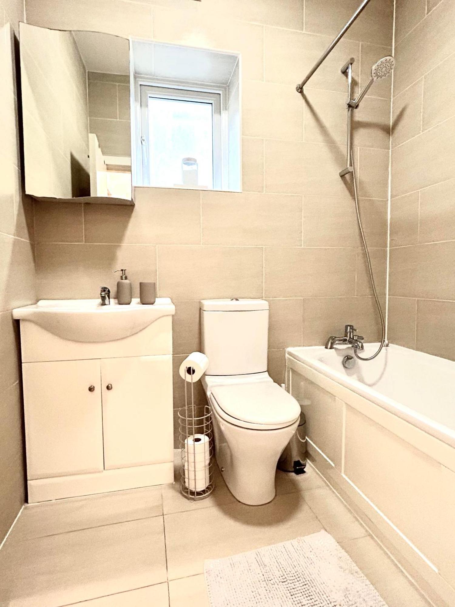 Olympia Apartment London