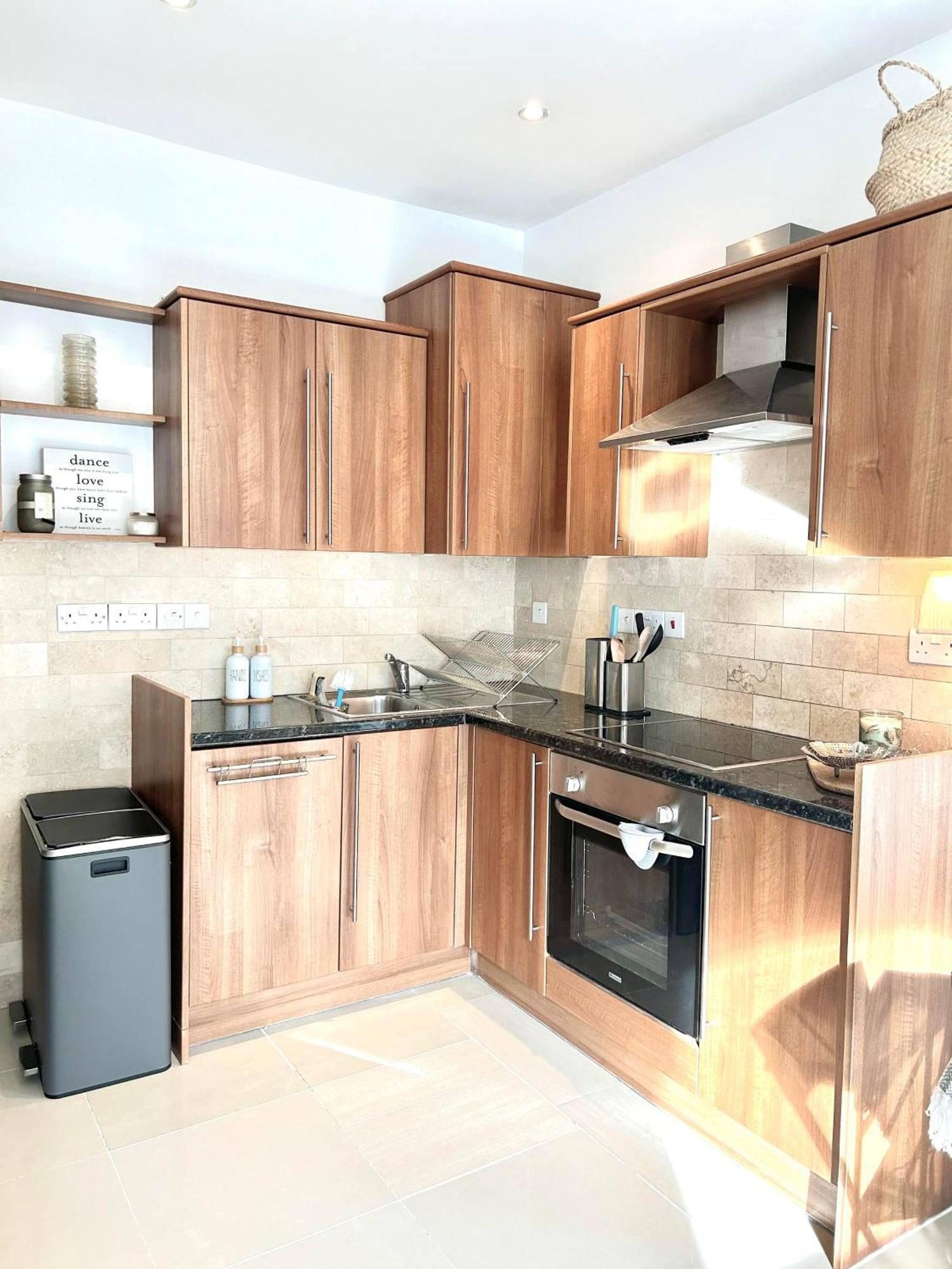 Apartment Olympia London