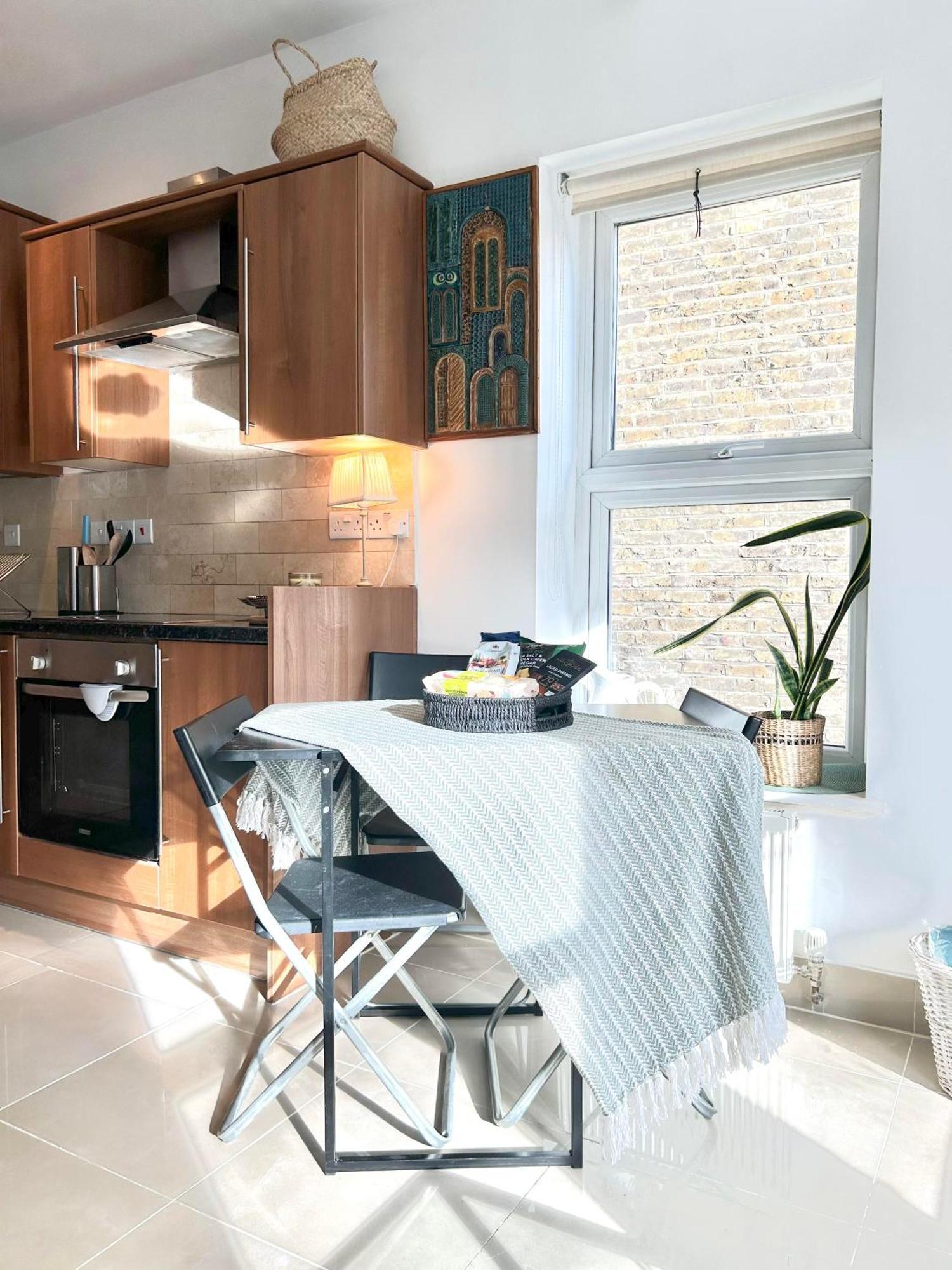 Olympia Apartment London
