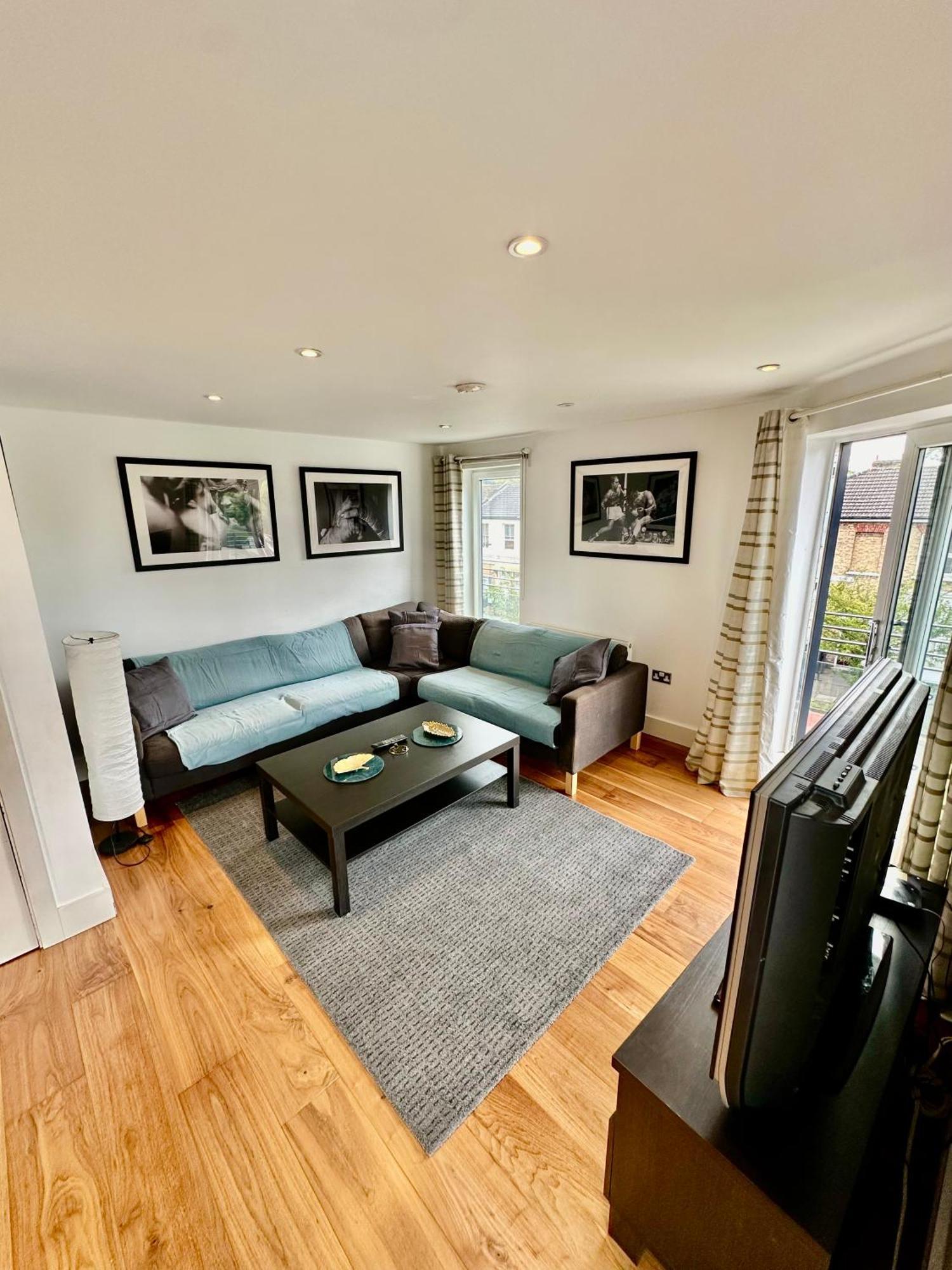 Apartment Large, Family Friendly 3-bed Flat In Wood