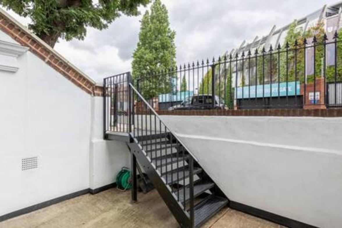 Large 2bed1.5bath With Garden In Ovalvauxhall Apartment London