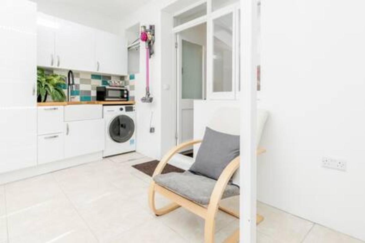 Large 2bed1.5bath With Garden In Ovalvauxhall London