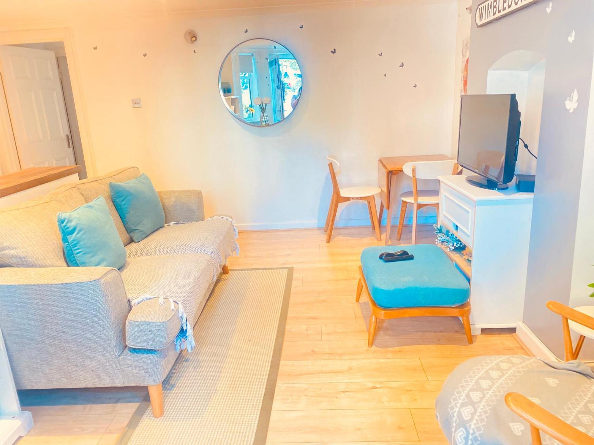 Lejlighed Stunning, Stylish Garden Flat In The Heart Of Wimbledon *
