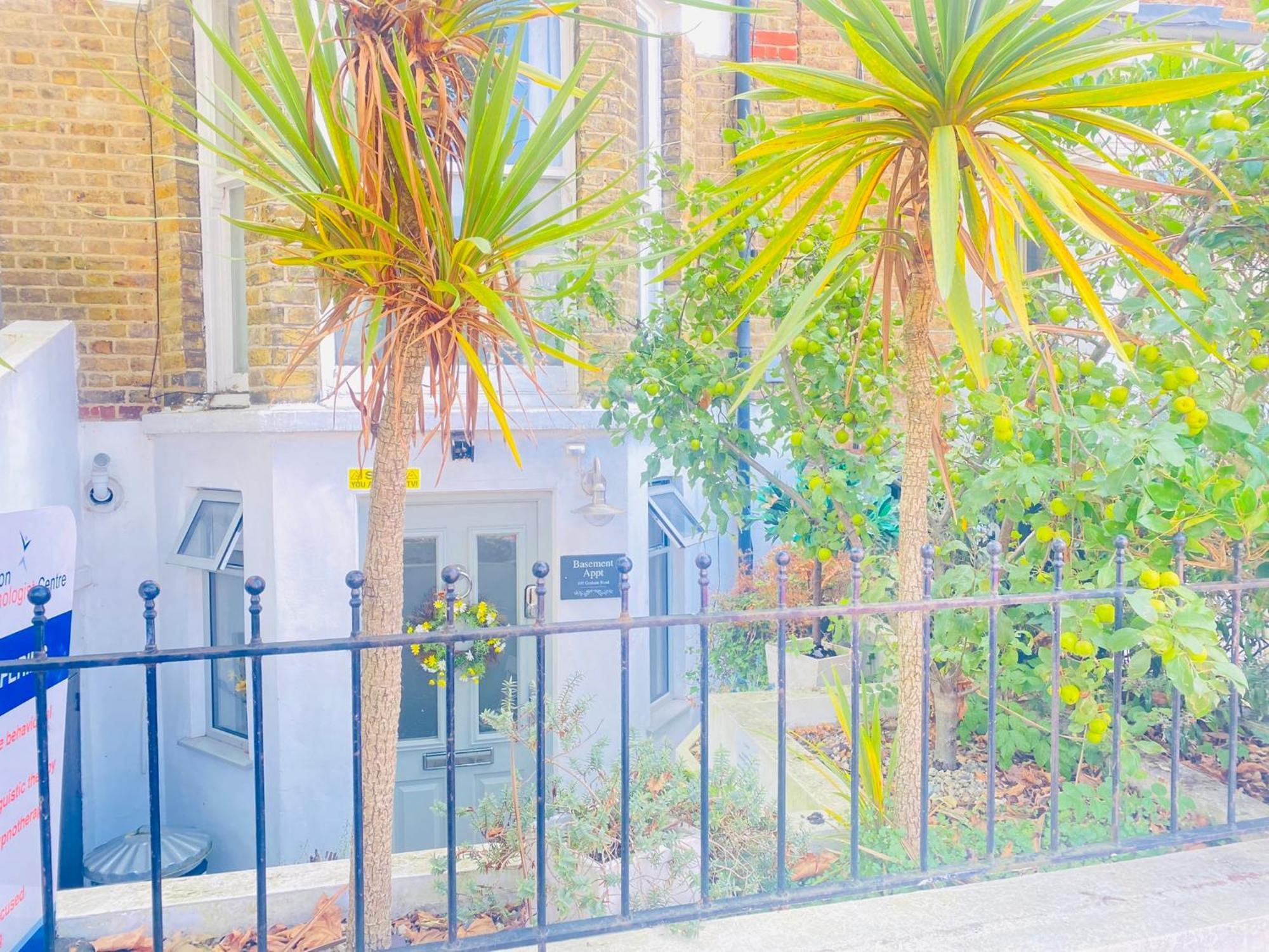 Lejlighed Stunning, Stylish Garden Flat In The Heart Of Wimbledon London