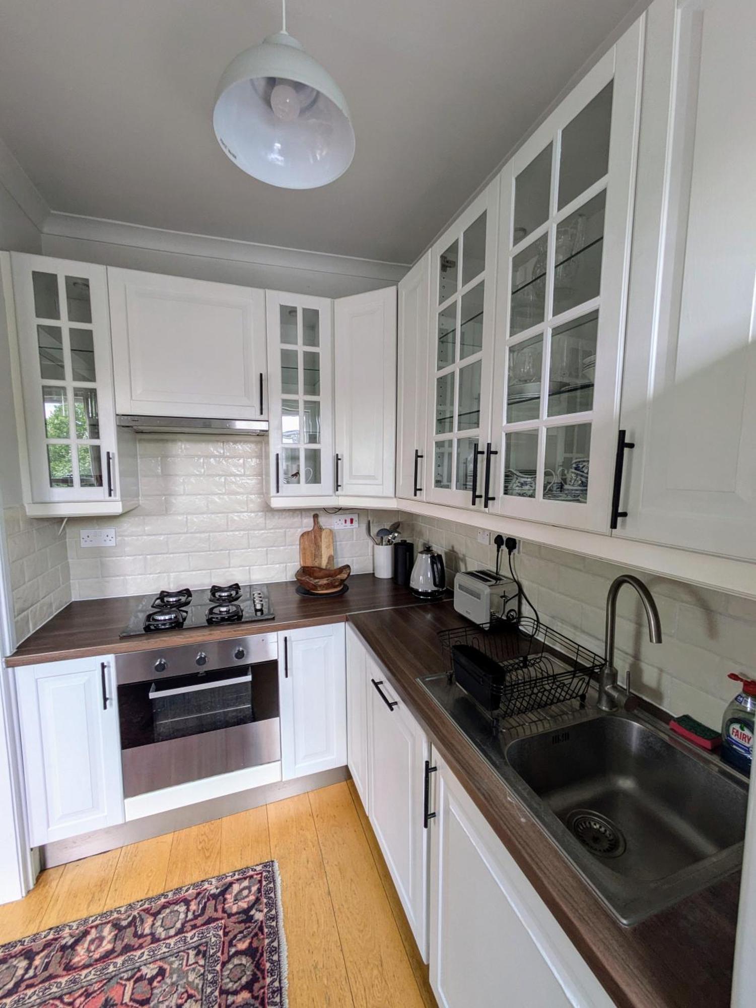 Appartement Charming Bright 2-Bed Heritage Flat, Battersea Park, London
