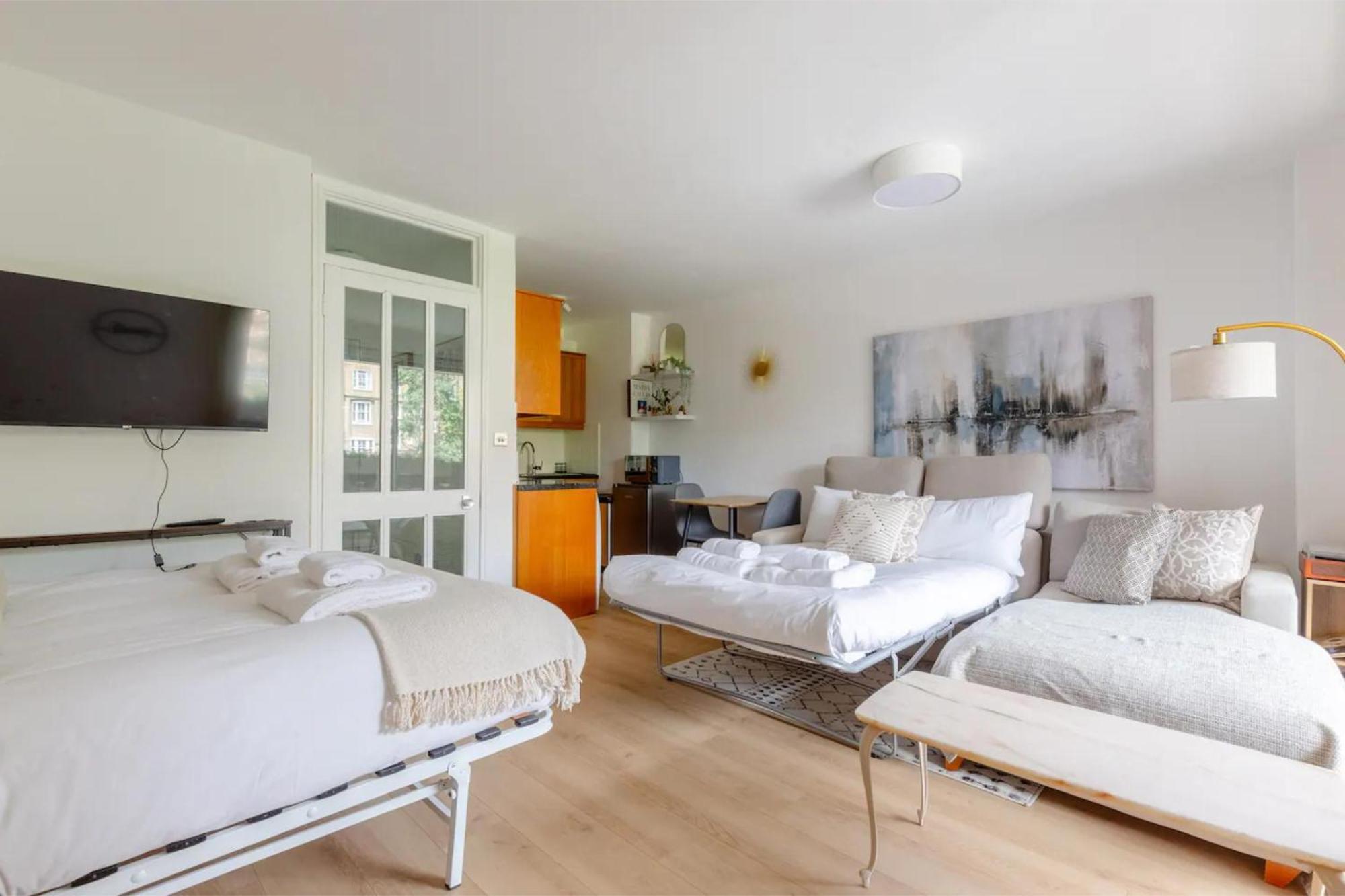 Lägenhet Refurbished Kensington With Balcony Near Tube London