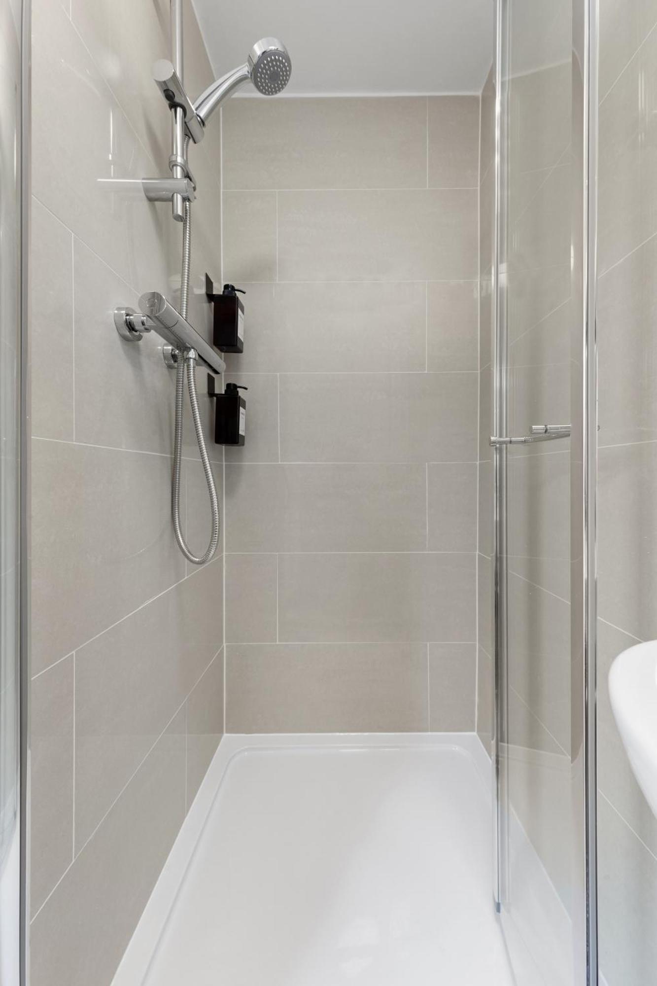 The Kensal - Cosy Long Term Apartment London