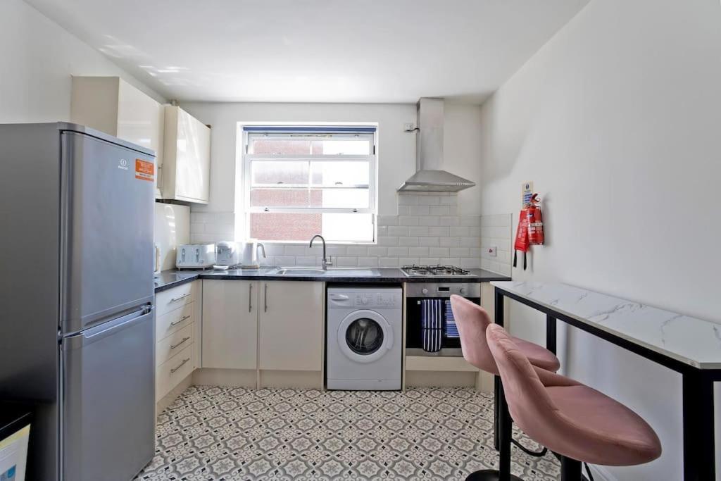Imperial Medina House-whitechapel Apartment