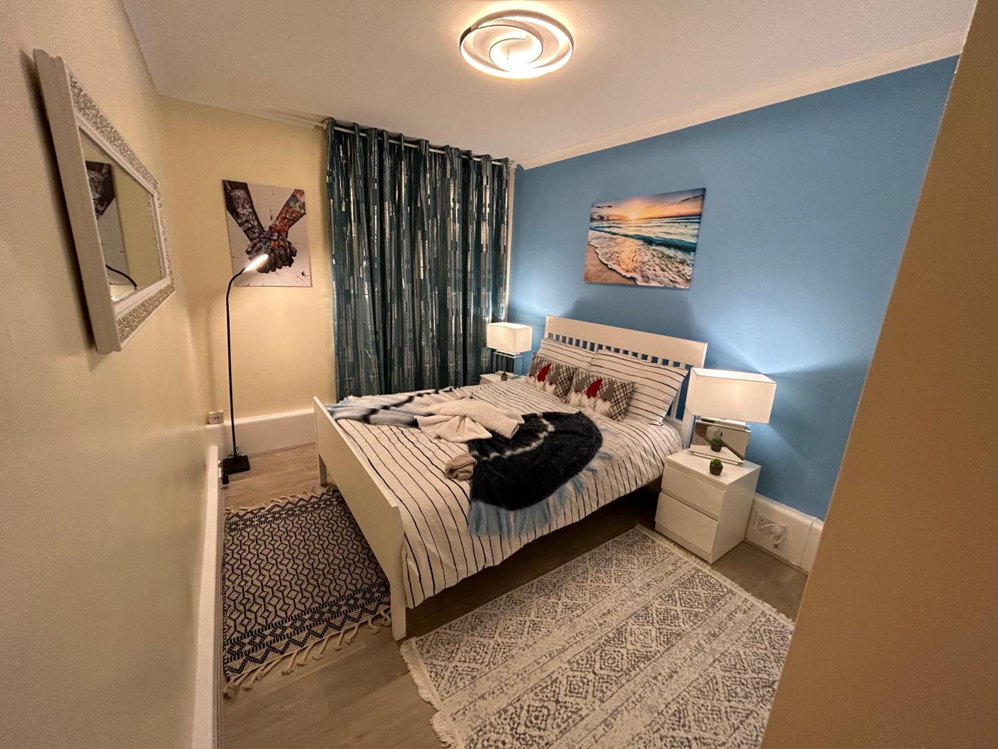 Posh 2 Bedroom Living Kitchen 2 Bathroom * London