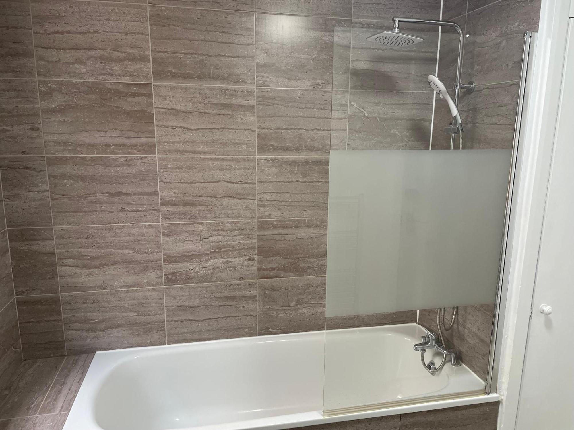 New With Large Garden Appartement