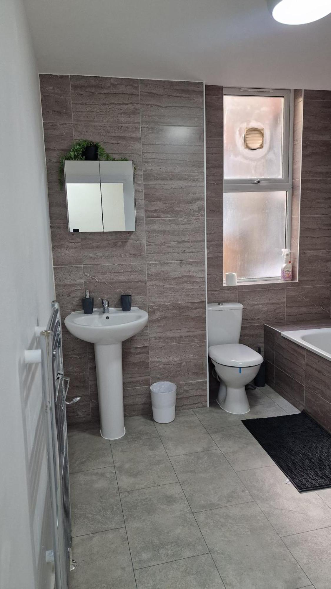 New With Large Garden Appartement Londres