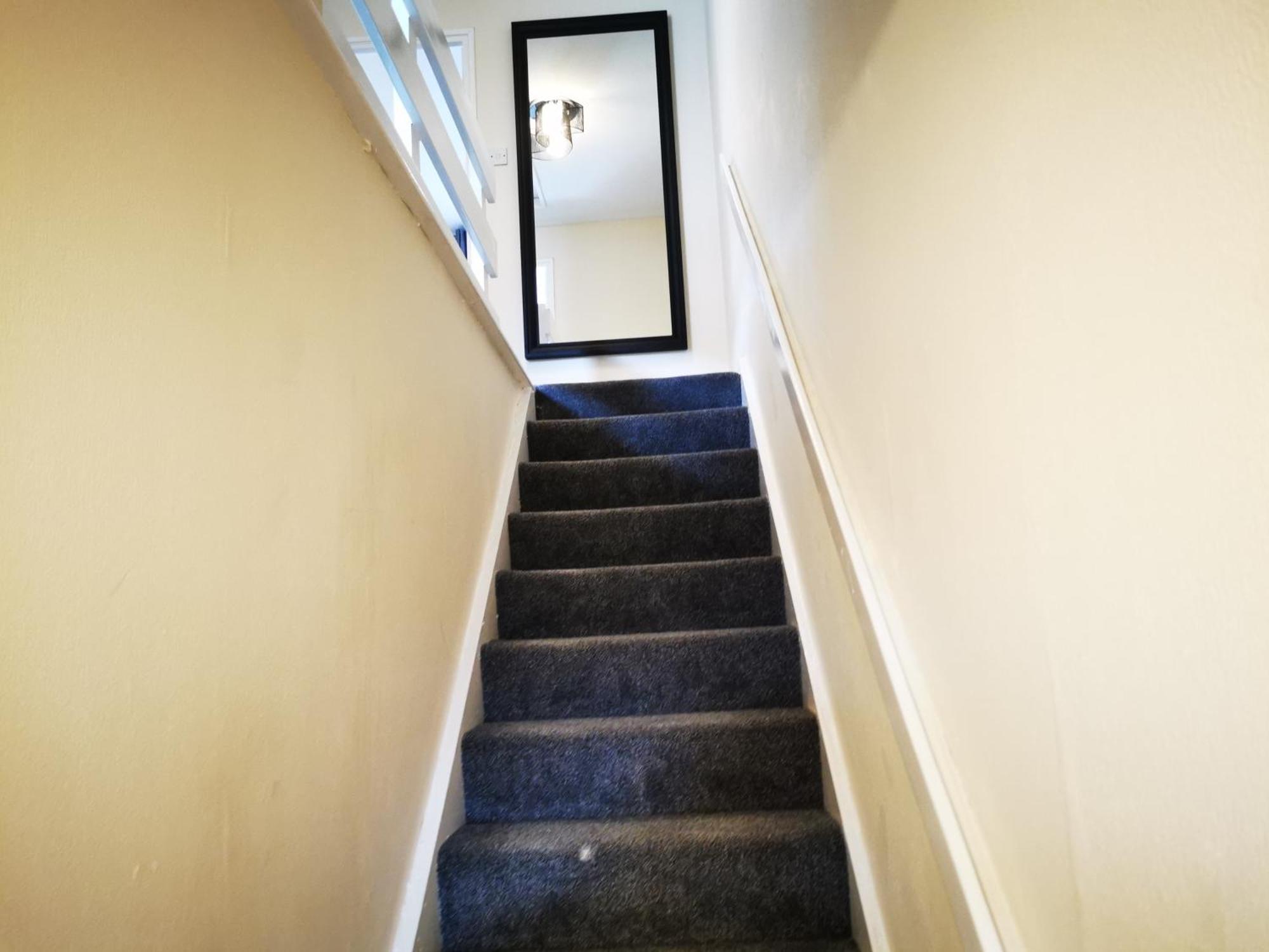 Charming House With 3 Bedrooms Near O2arena Feriehus London