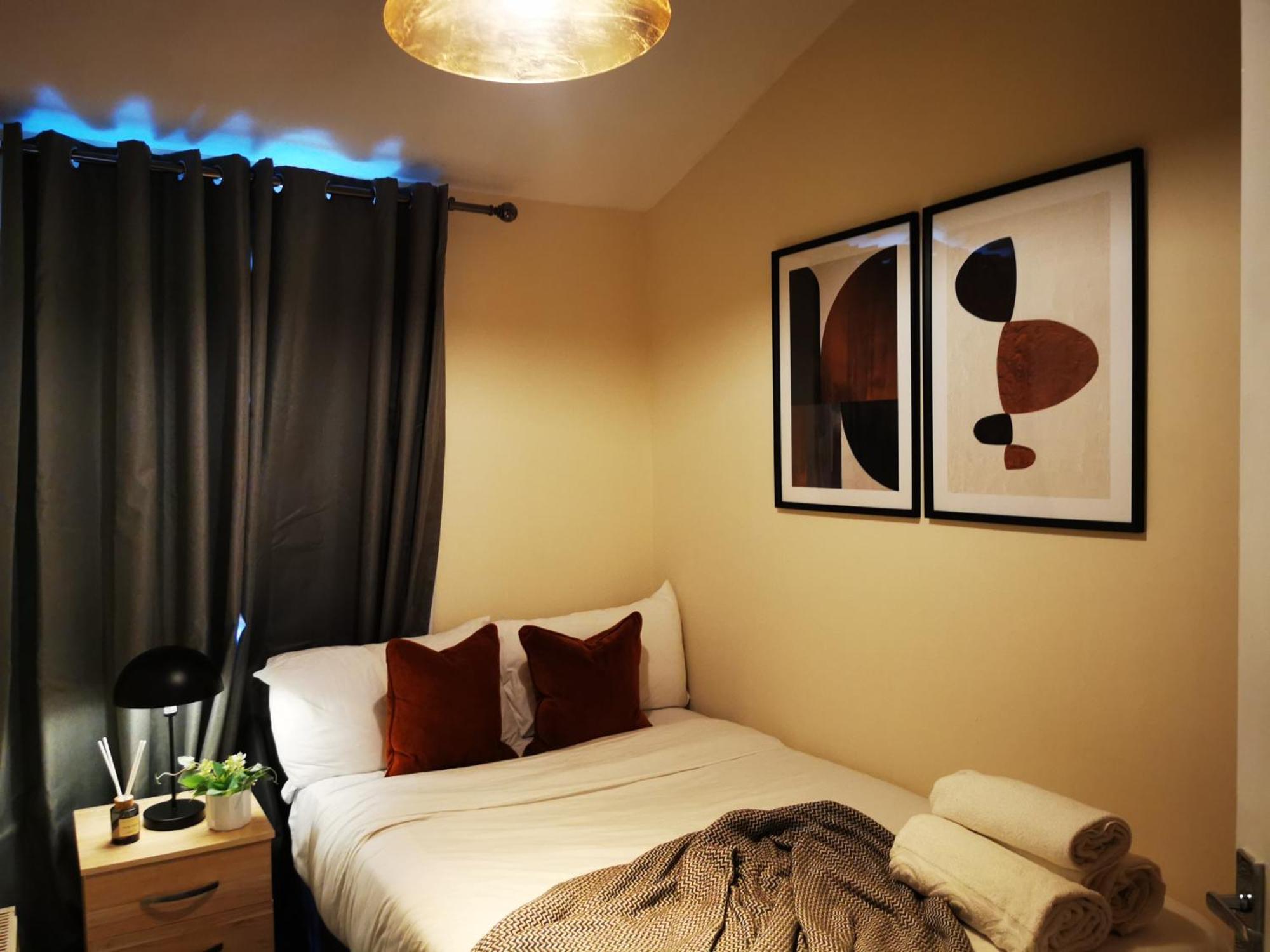 Feriehus Charming House With 3 Bedrooms Near O2arena London