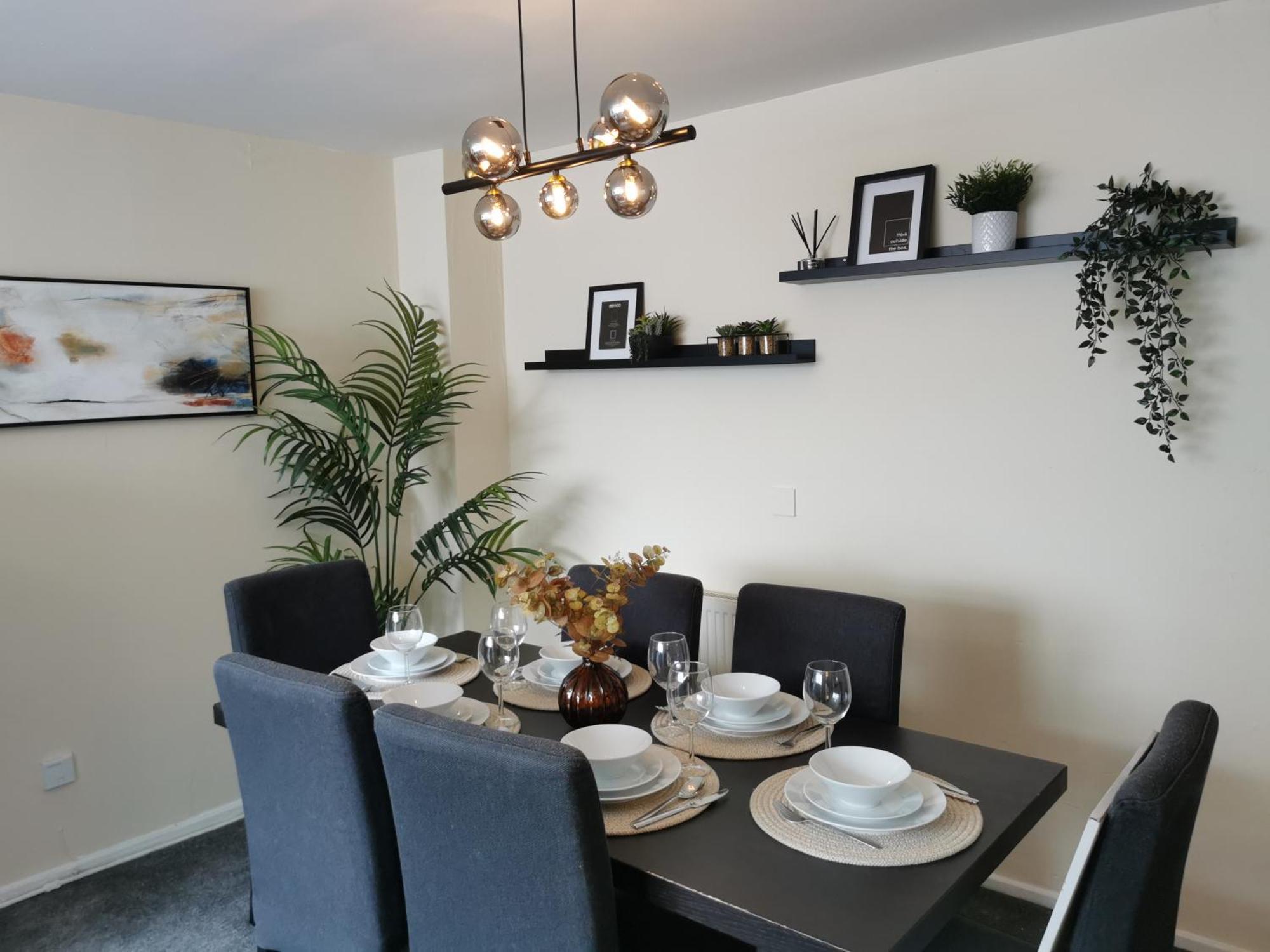 Charming House With 3 Bedrooms Near O2arena Feriehus London