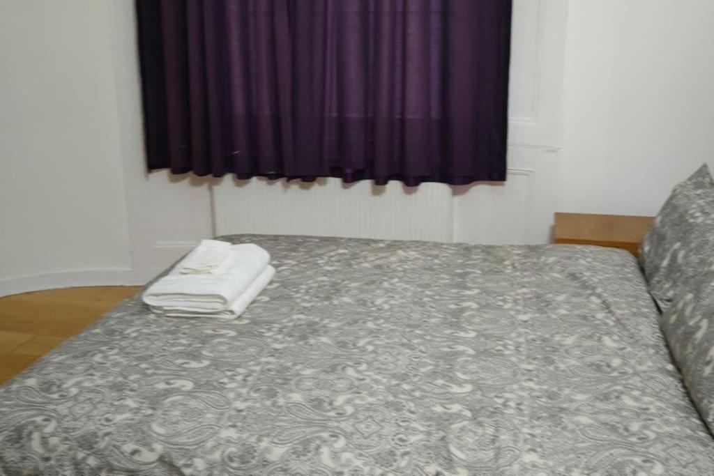 Leilighet Two Bedroom In Paddington, London