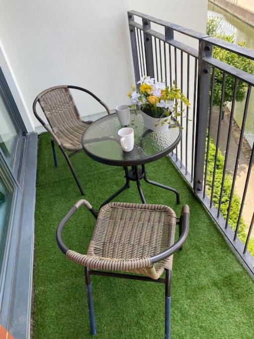 Appartamento Modern 3 Beds 2 Bath Flat - Parking & Sleeps 6 *
