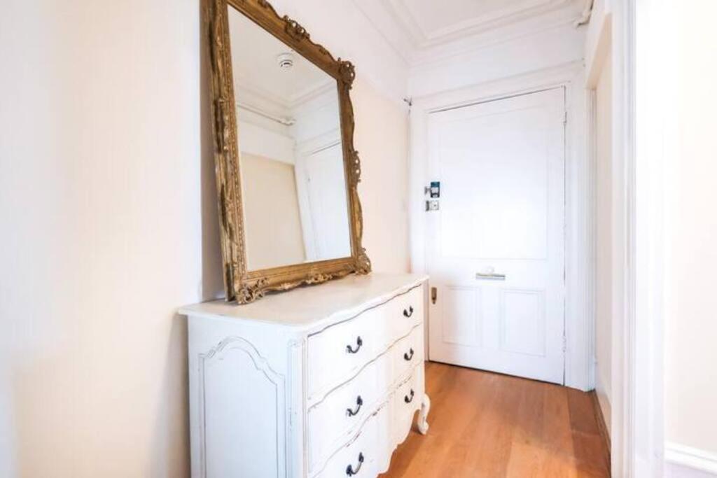 Lägenhet Harrods-knightsbridge Flat In Kb89 London