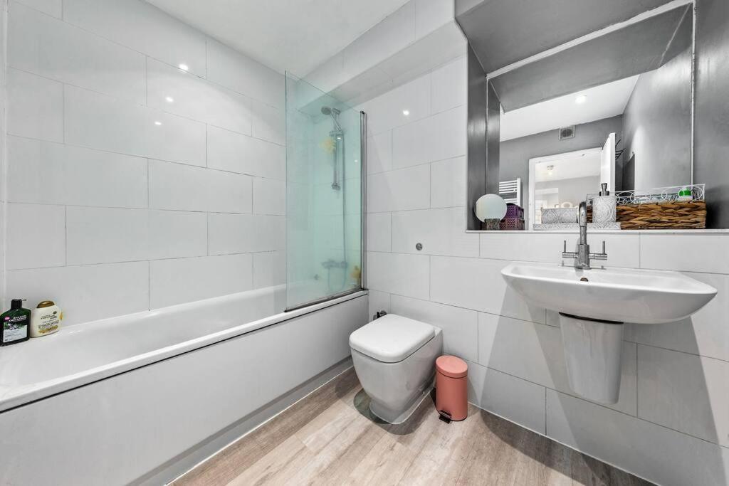 3 Bedroom Flat In Mayfair Hy4 Appartement