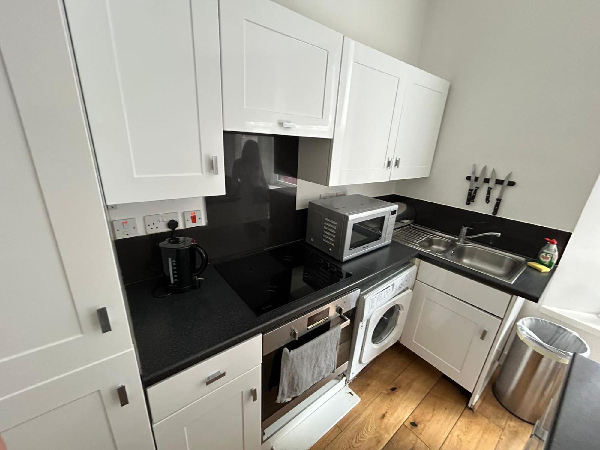 Two Bed By Livestay Short Lets & Serviced Near Oxford Circus Apartment London