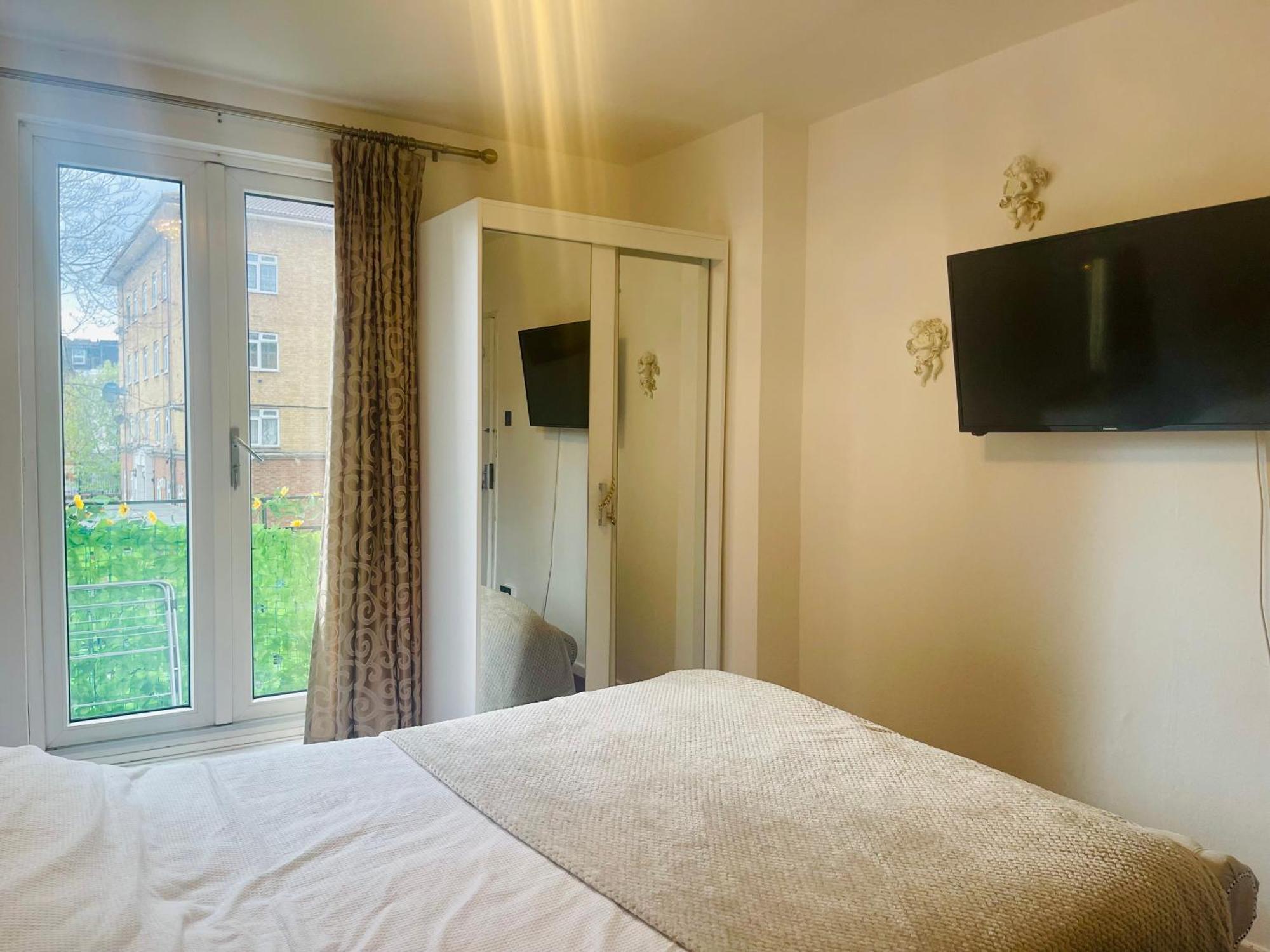 Privat bolig With Kitchen In