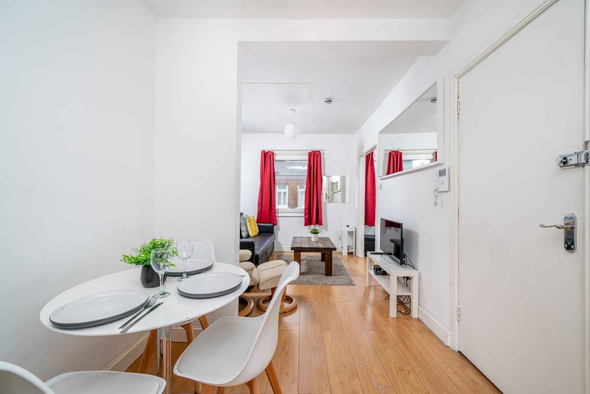 Carnaby & Oxford Street - Soho - One Bedroom - Double Bed & Sofabed Appartement