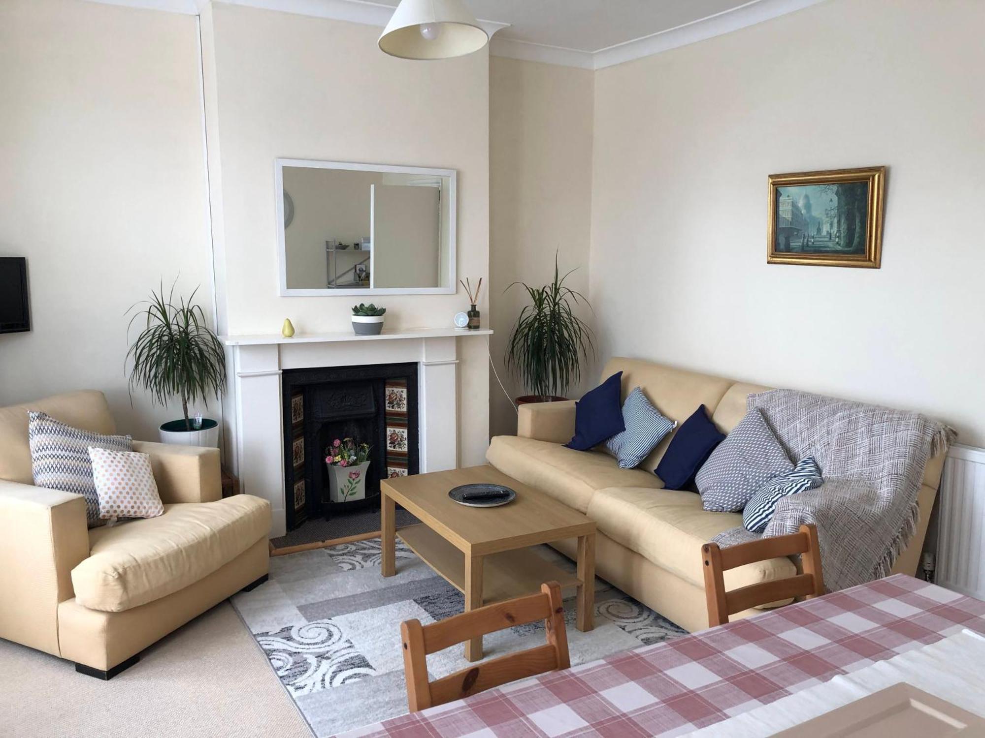 Spacious West 2 Bedroom Appartamento Londra