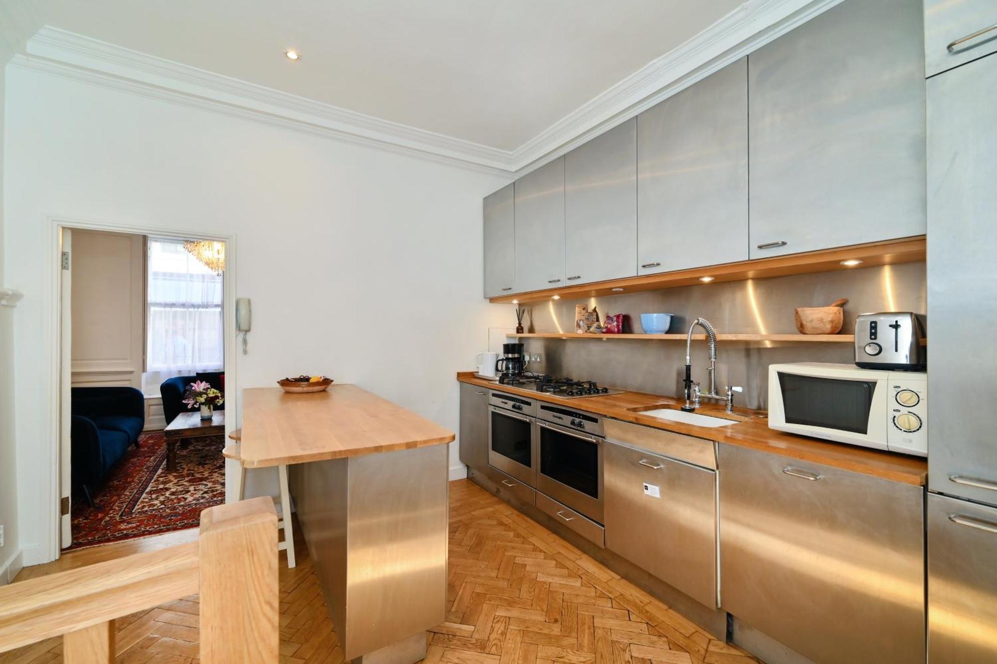 Spacious Soho On Quaint Cobbled Street * Londres