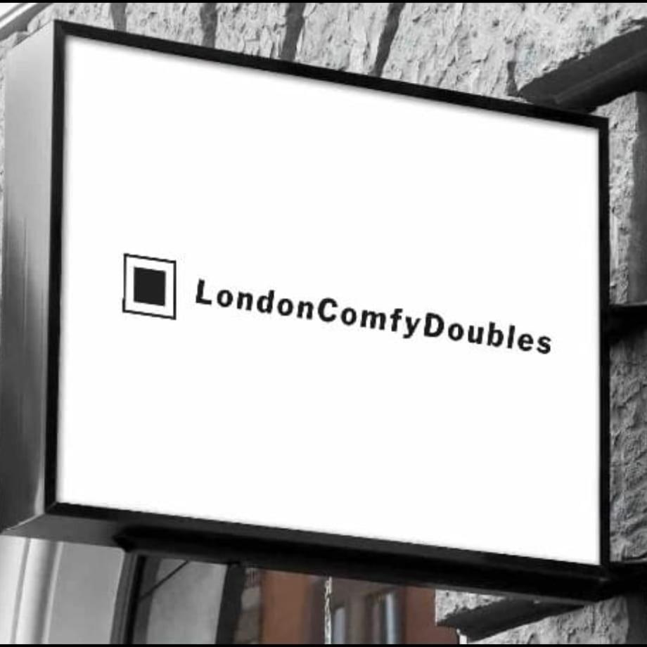 Aparthotel Comfy Doubles London