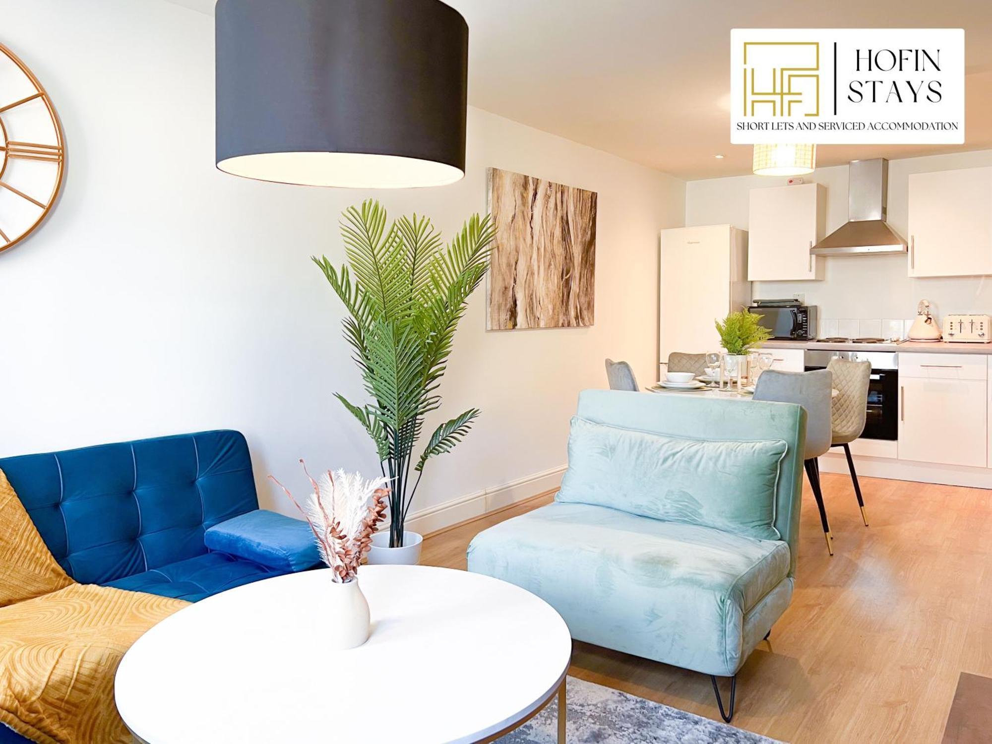 Last-minute Specials L Premium On 2 Double Bed For 6 Guests L Deals L Hofin Short Lets & Serviced Lejlighed *