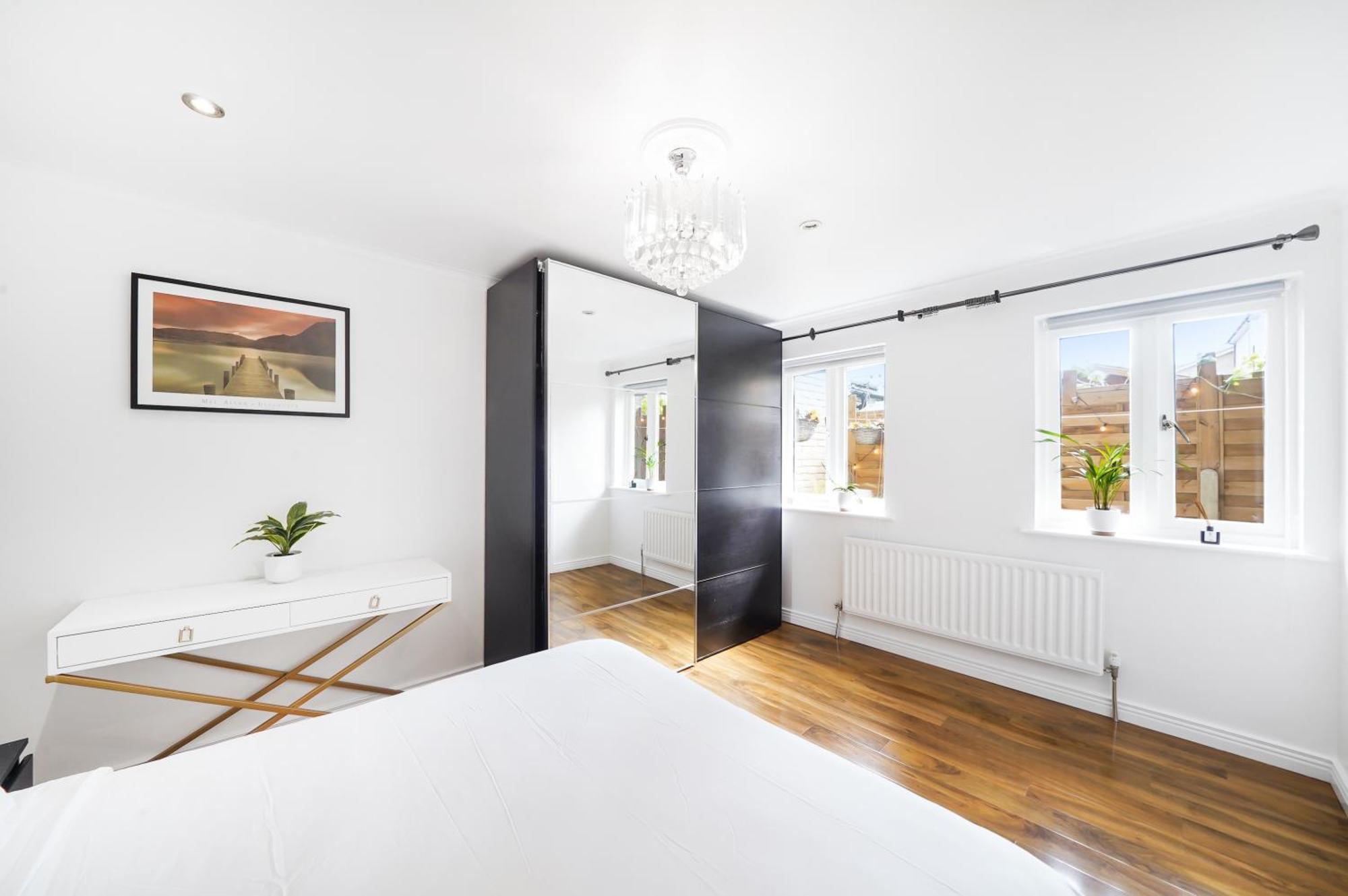 A Beautiful Stylish 2 Bedroom -city Of Londra